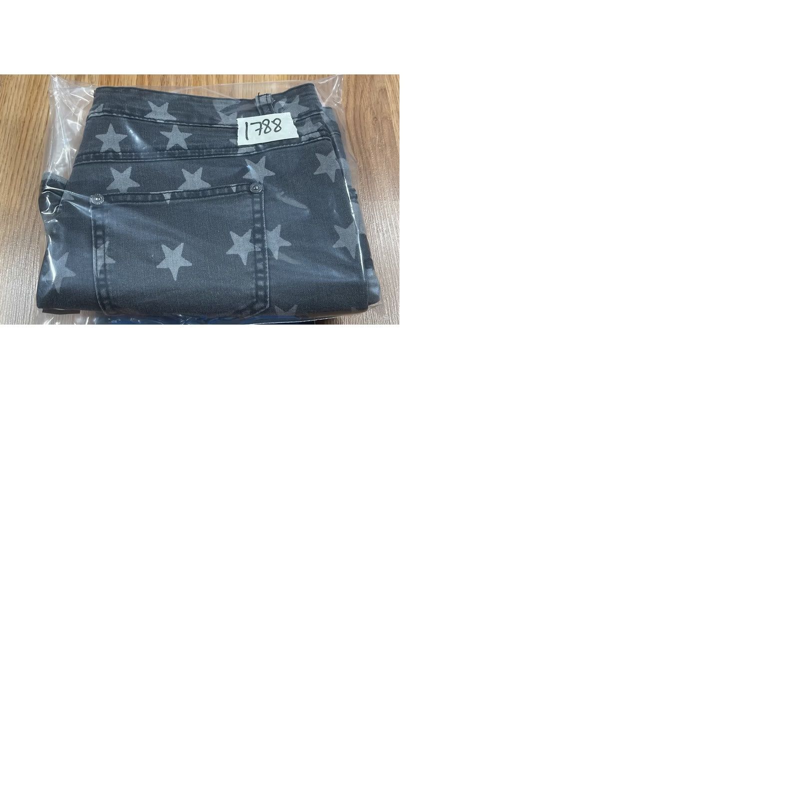 CO Sophyline & Co Denim Shorts Womens M Medium Stretch Pockets American Flag Black 5-Pocket Design Casual Shorts Size 32" / US 10 / IT 46 - 9 Thumbnail