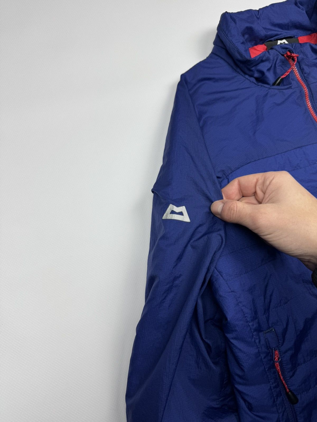 Mountain Equipment Vintage Mountain Equipment MEC Woman's Compressor Jacket Size M / US 6-8 / IT 42-44 - 3 Thumbnail