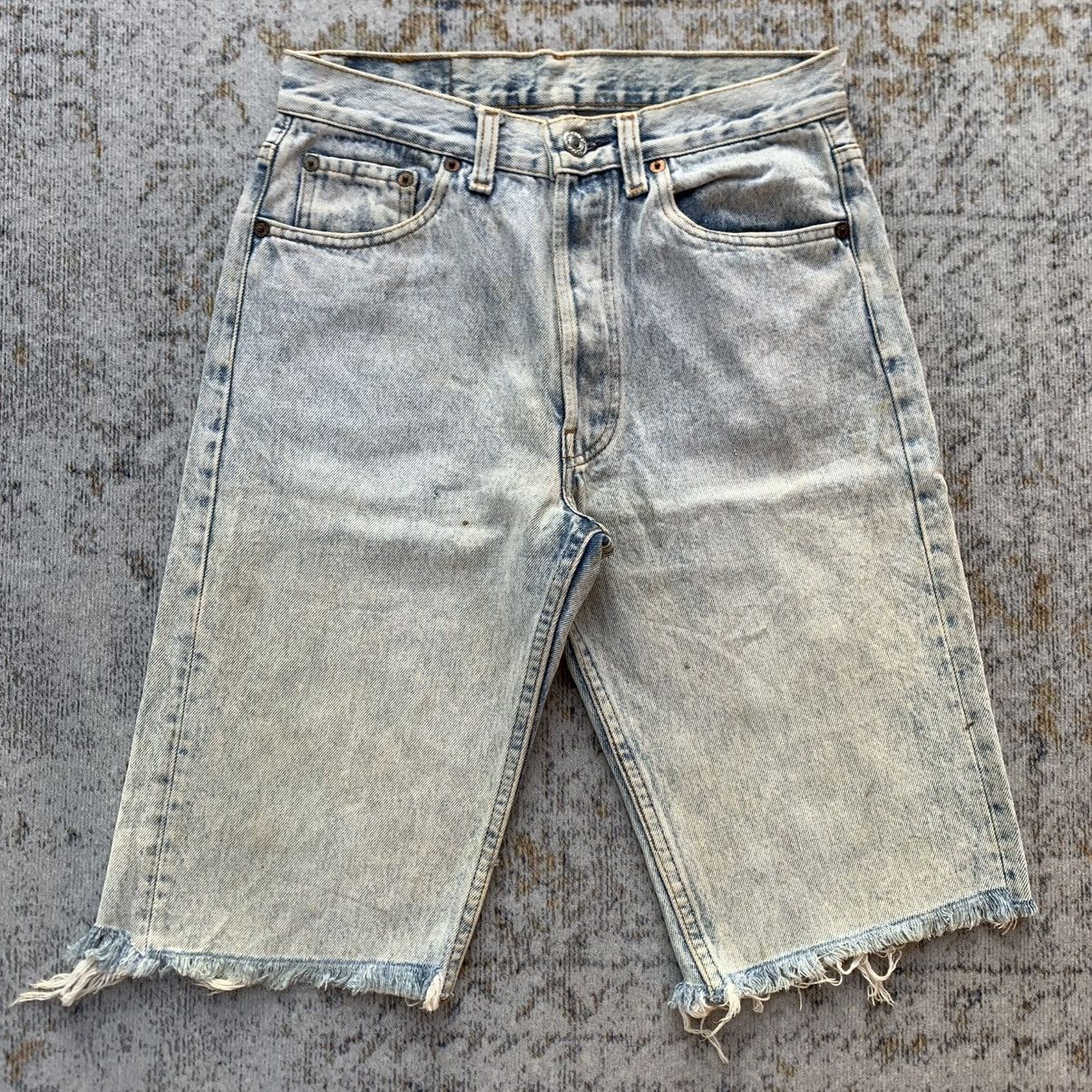 Levi's Vintage Clothing Rare Vintage Levis 501xx 555 Stamp Button Short Jeans Size US 32 / EU 48 - 4 Thumbnail