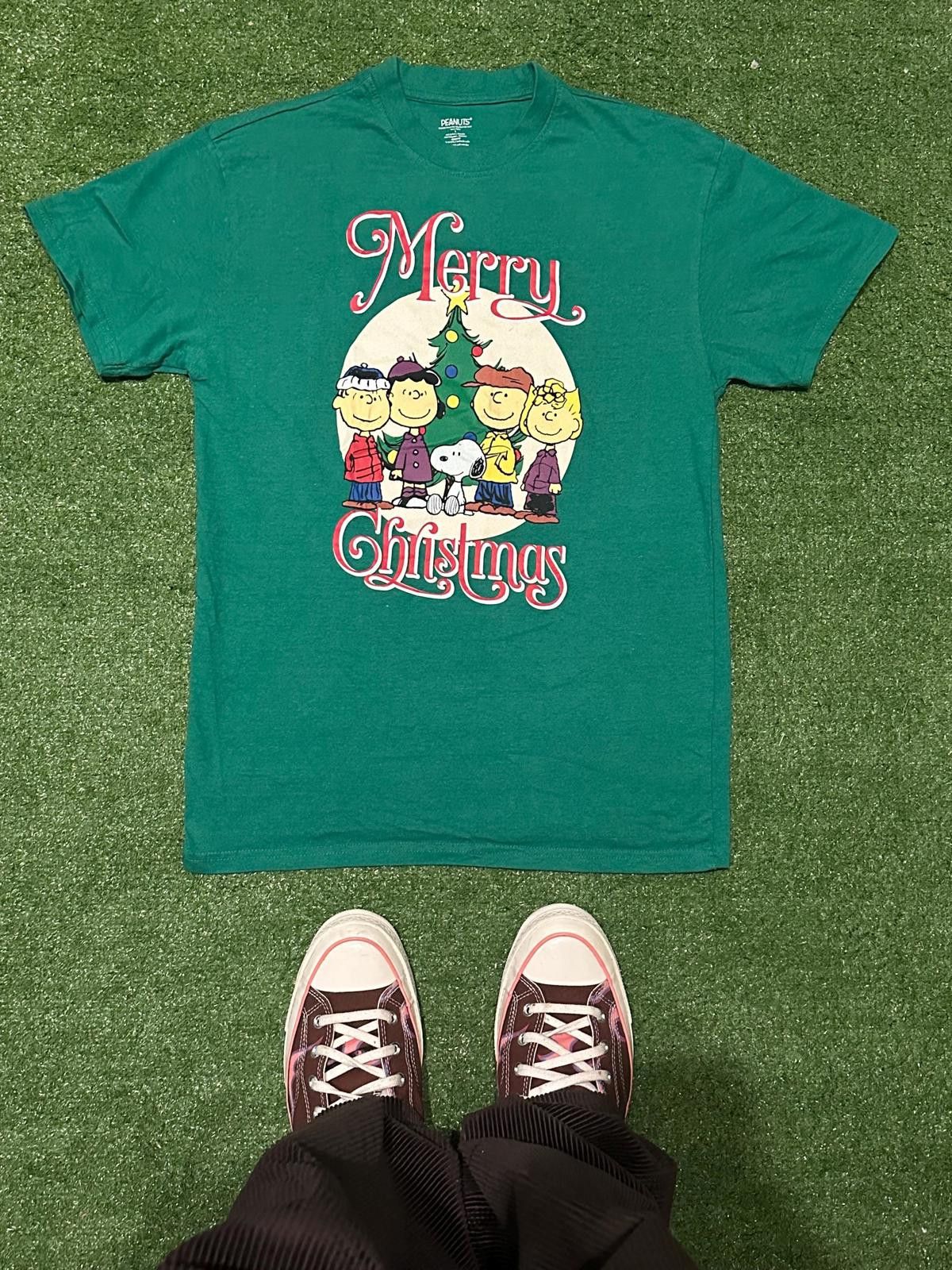 Peanuts Peanuts Merry Christmas Graphic T-Shirt Size ONE SIZE - 1 Thumbnail