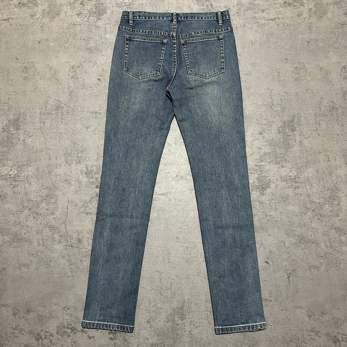 A.P.C. A.P.C. Petit New Standard Mid Rise Taper Leg Denim Jeans Size US 30 / EU 46 - 5 Thumbnail