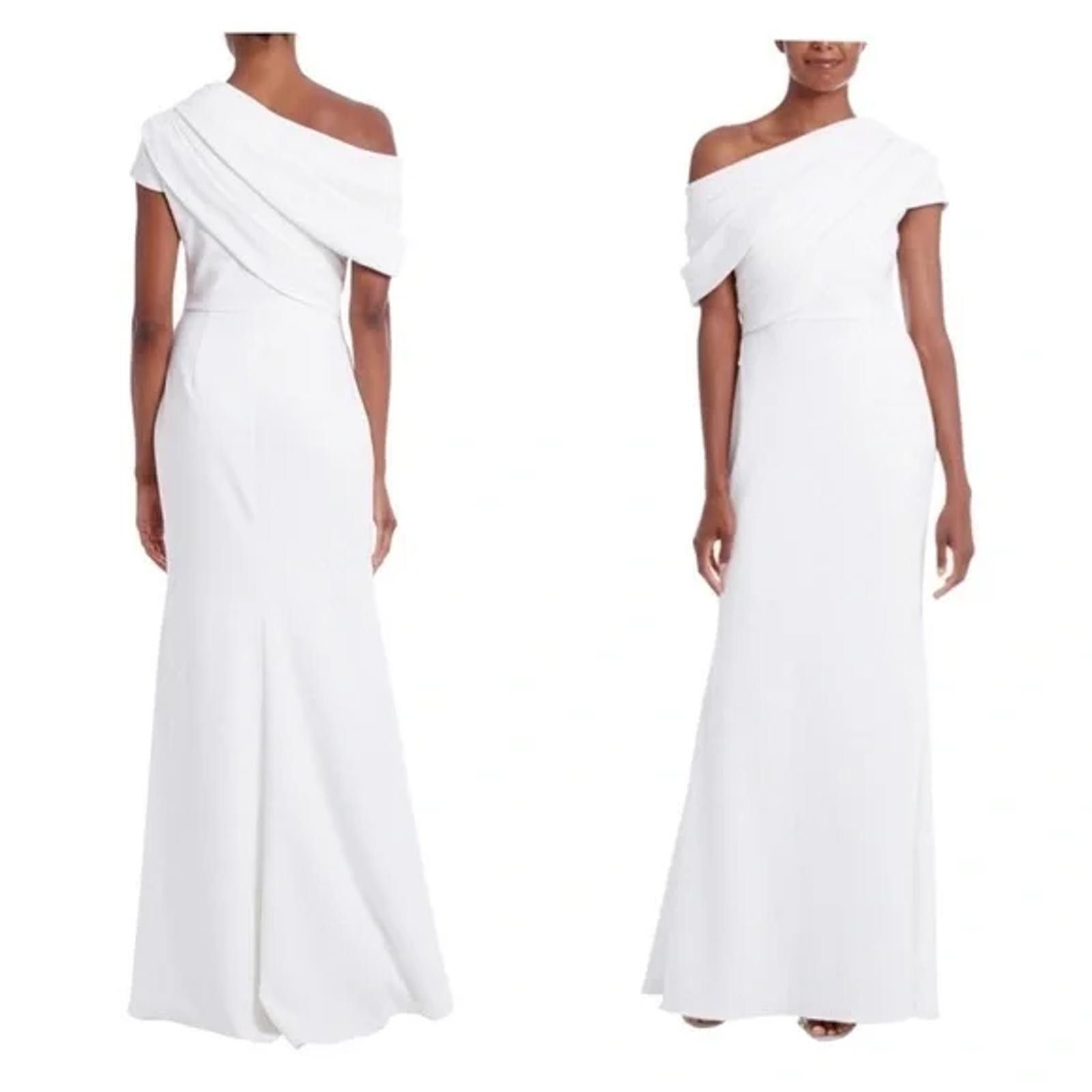 Other NWT Badgley Mischka Asymmetrical Gown Light Ivory Size 12 Size XL / US 12-14 / IT 48-50 - 5 Thumbnail