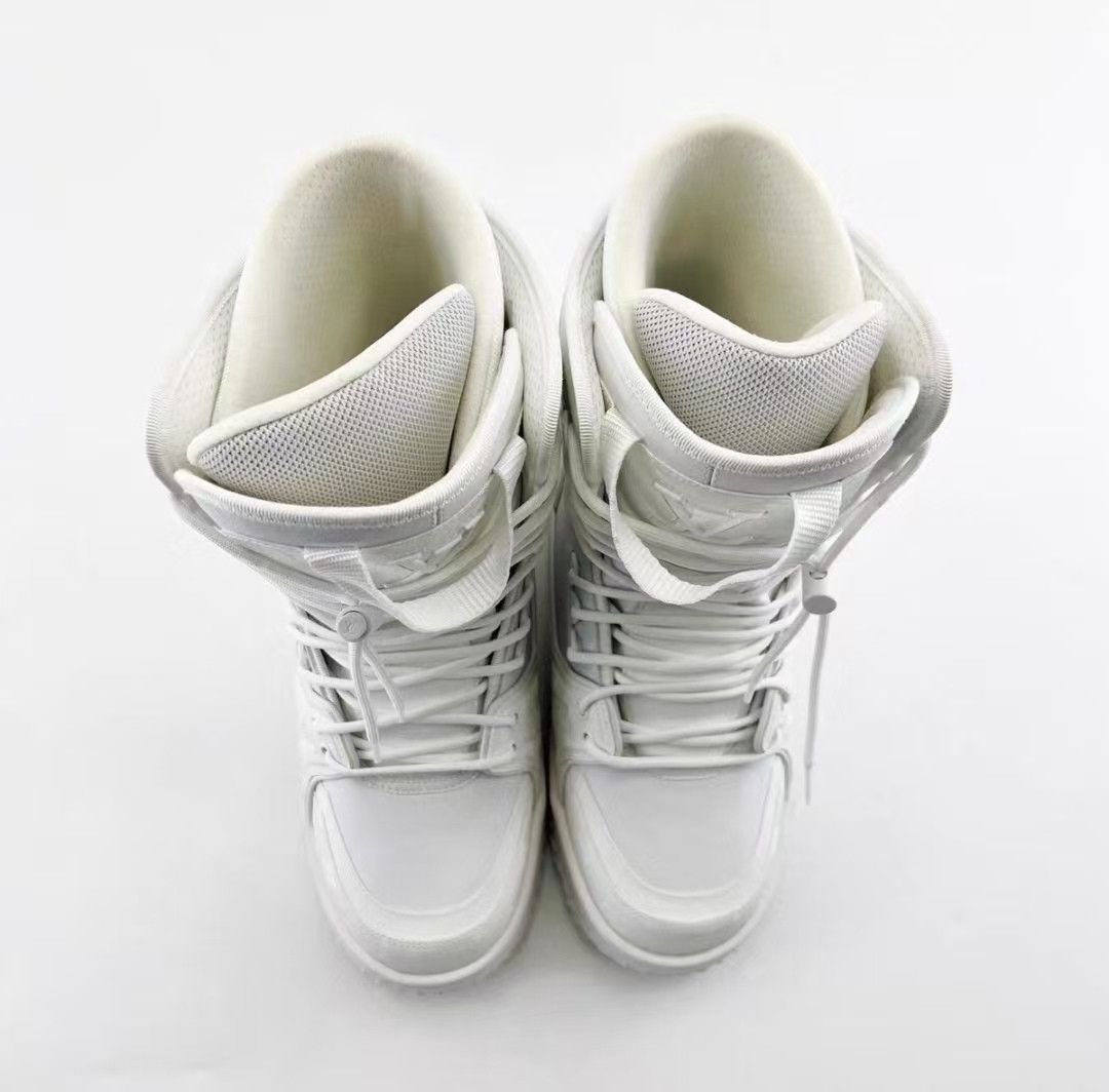 Louis Vuitton Louis Vuitton Trainer Snow White Winter Boots 0079-yw2 Size US 7 / EU 40 - 3 Thumbnail