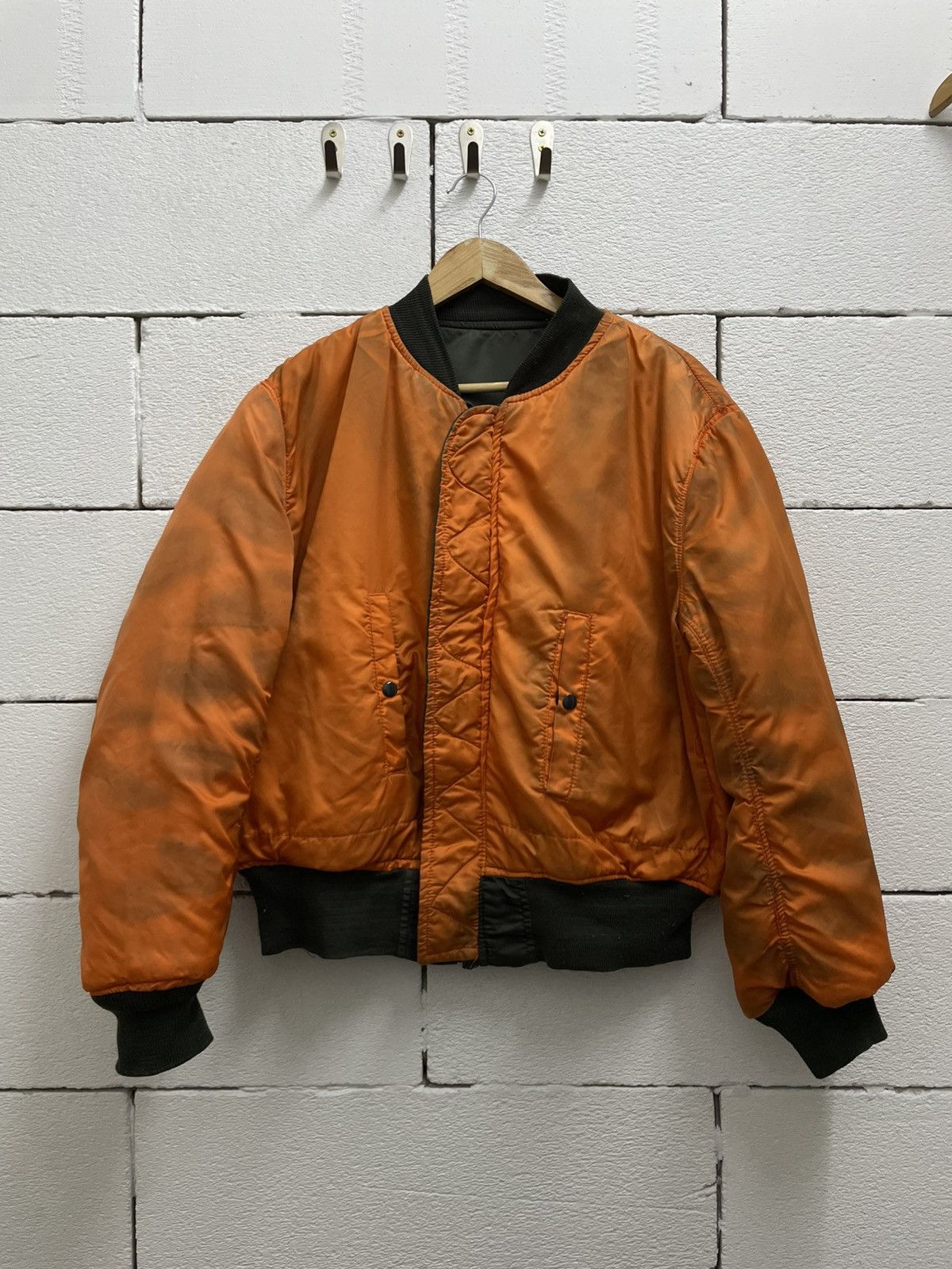Alpha Industries VINTAGE ALPHA INDUSTRIES MA1 USAF BOMBER REVERSIBLE JACKET Size US XL / EU 56 / 4 - 15 Thumbnail