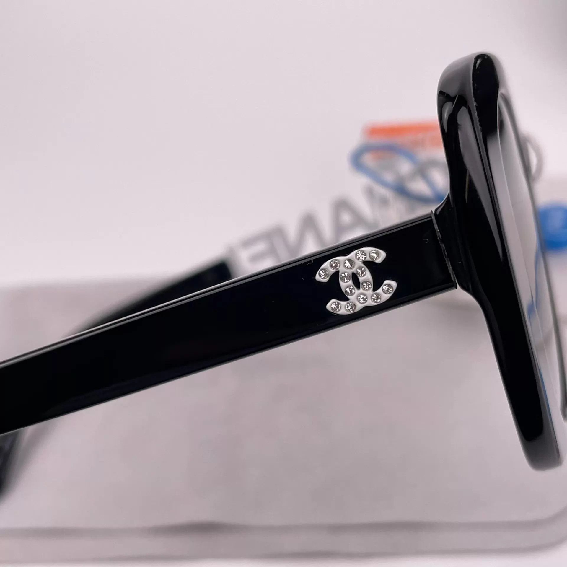 Chanel Chanel Crystal CC Logo Sunglasses Size ONE SIZE - 4 Thumbnail