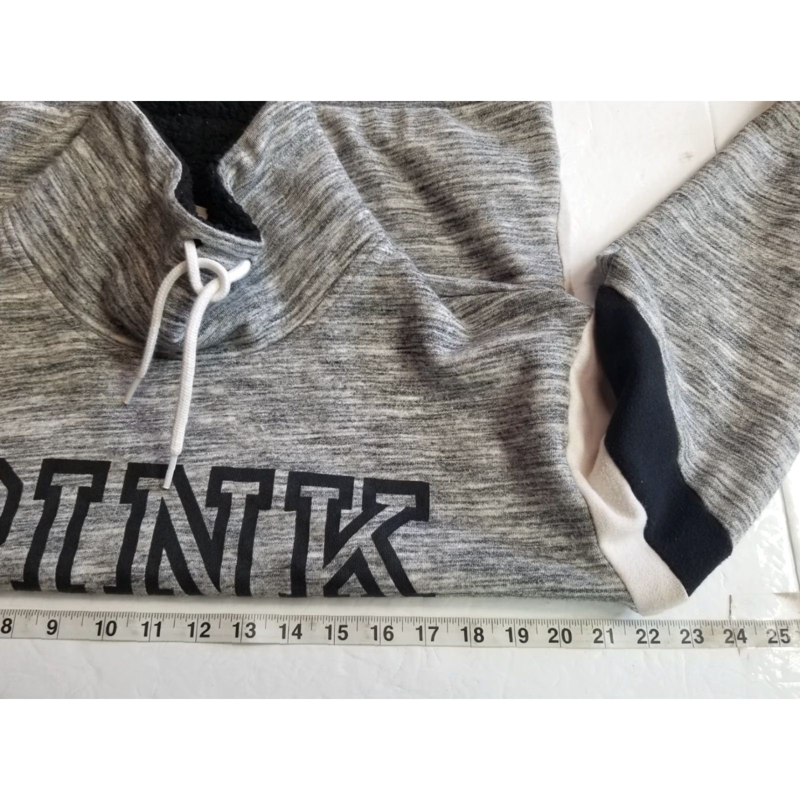 Vintage Victoria’s Secret PINK Sweatshirt Women Small Gray Cowl Neck Pullover Faux Fur Stain-See Size S / US 4 / IT 40 - 4 Thumbnail