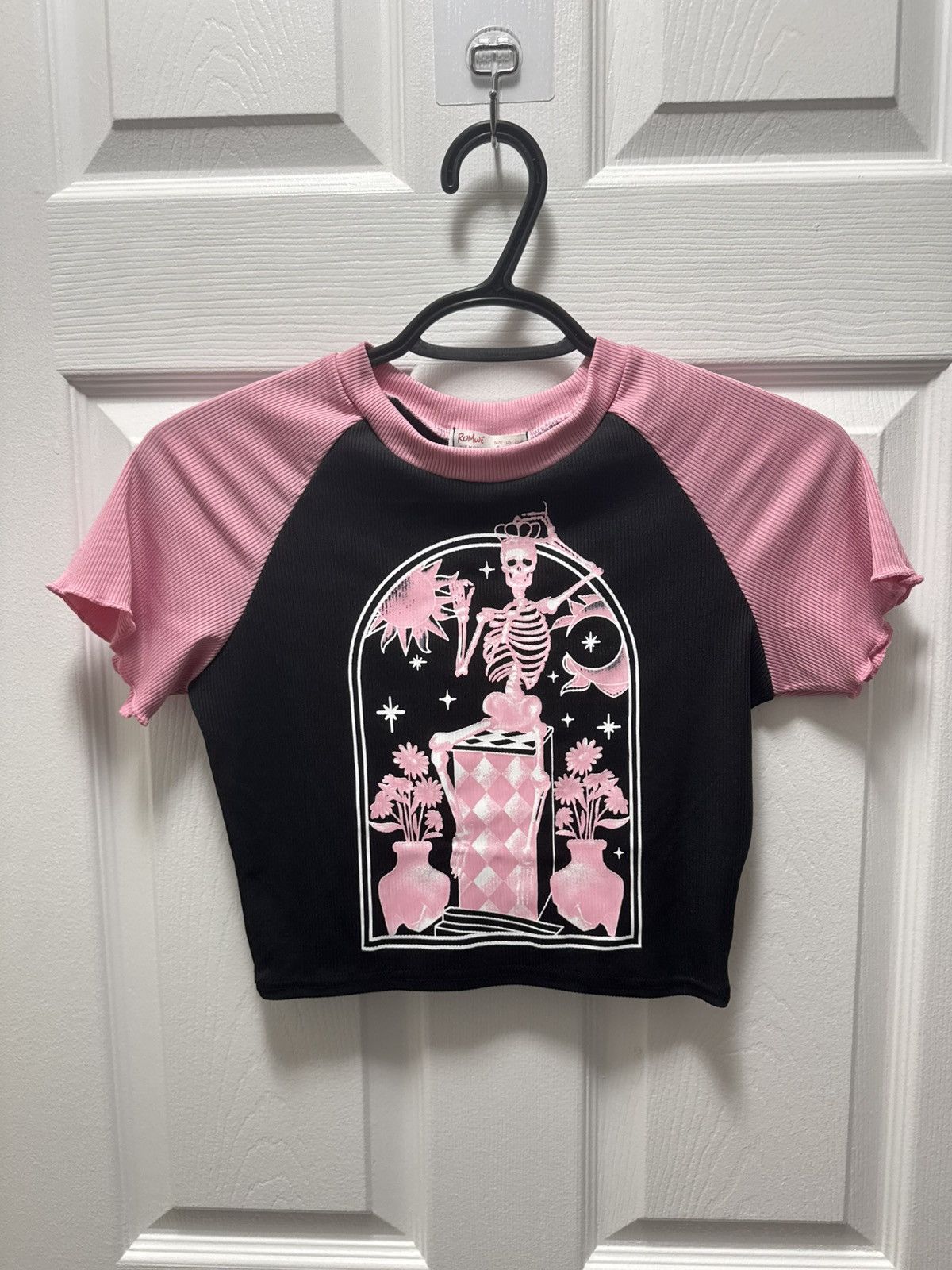 Japanese Brand Romwe Y2K Black Pink Skeleton Baby Tee Cute Size US S / EU 44-46 / 1 - 1 Thumbnail