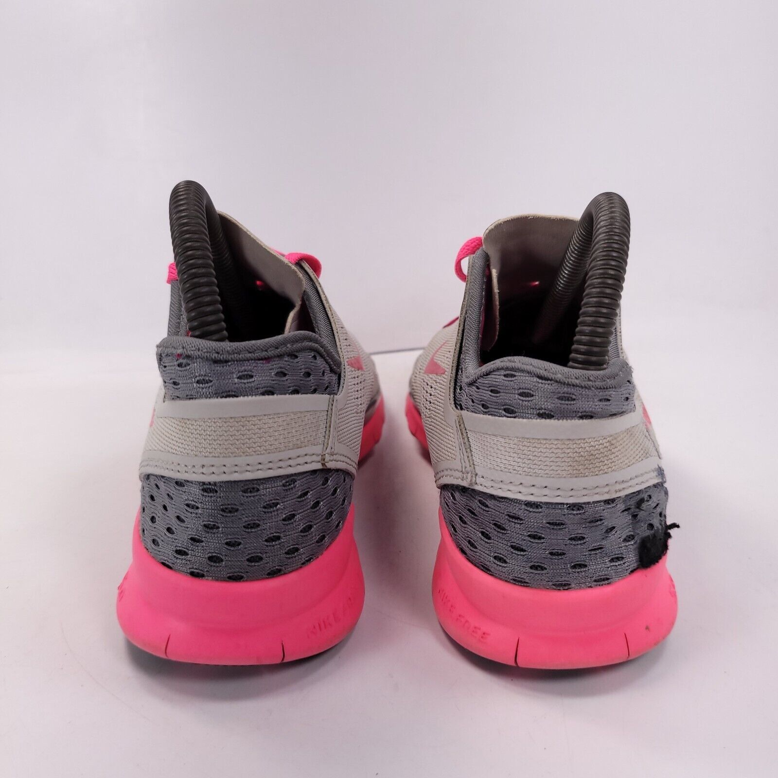 Nike Nike Free TR Fit 5 Shoe Womens Size 6.5 718932-004 Gray Pink Size US 6.5 / IT 36.5 - 3 Thumbnail