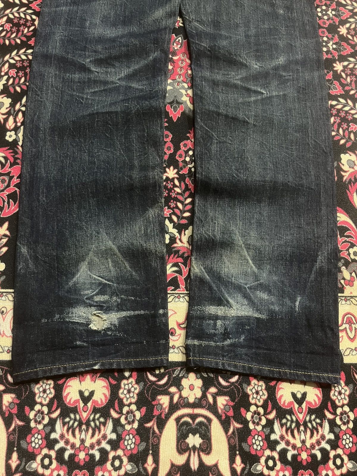 Takeo Kikuchi Vintage Takeo Kikuchi Dark Blue Faded Washed Selvedge Jeans Size US 32 / EU 48 - 12 Thumbnail