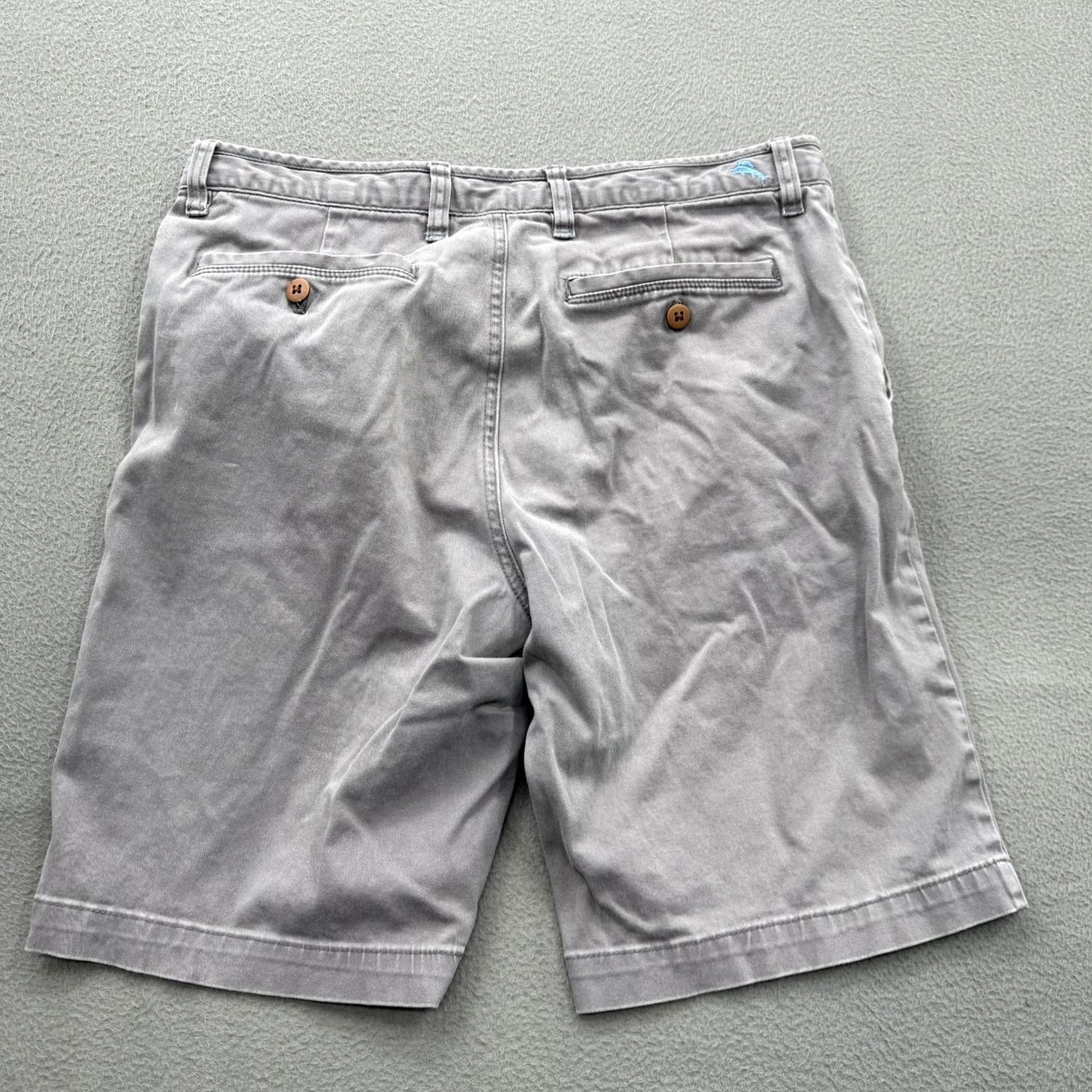 Tommy Bahama Tommy Bahama Shorts Mens 32 Gray Chino Stretch 11 Inseam Casual Cotton Summer Size US 32 / EU 48 - 2 Thumbnail