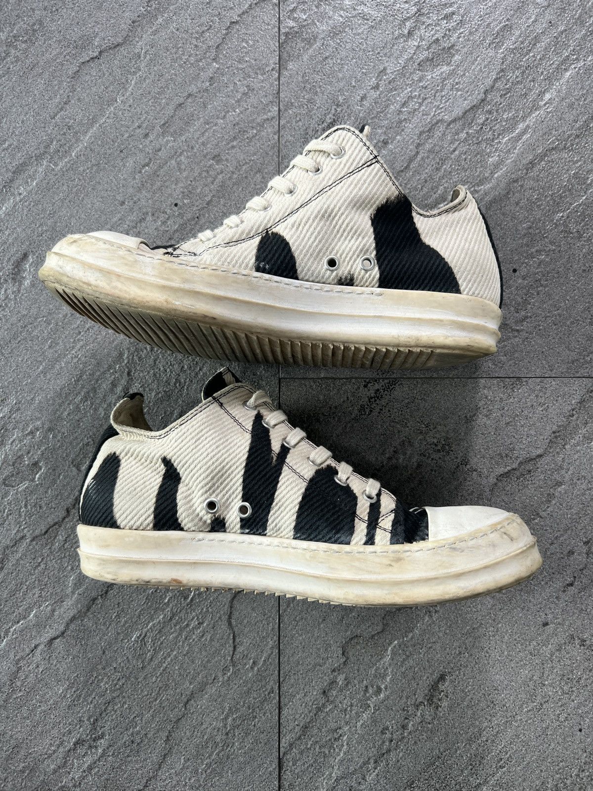 Rick Owens Drkshdw Rick Owens Drkshdw Ramones Low Zebra sneakers (Rare) Size US 8 / EU 41 - 5 Thumbnail