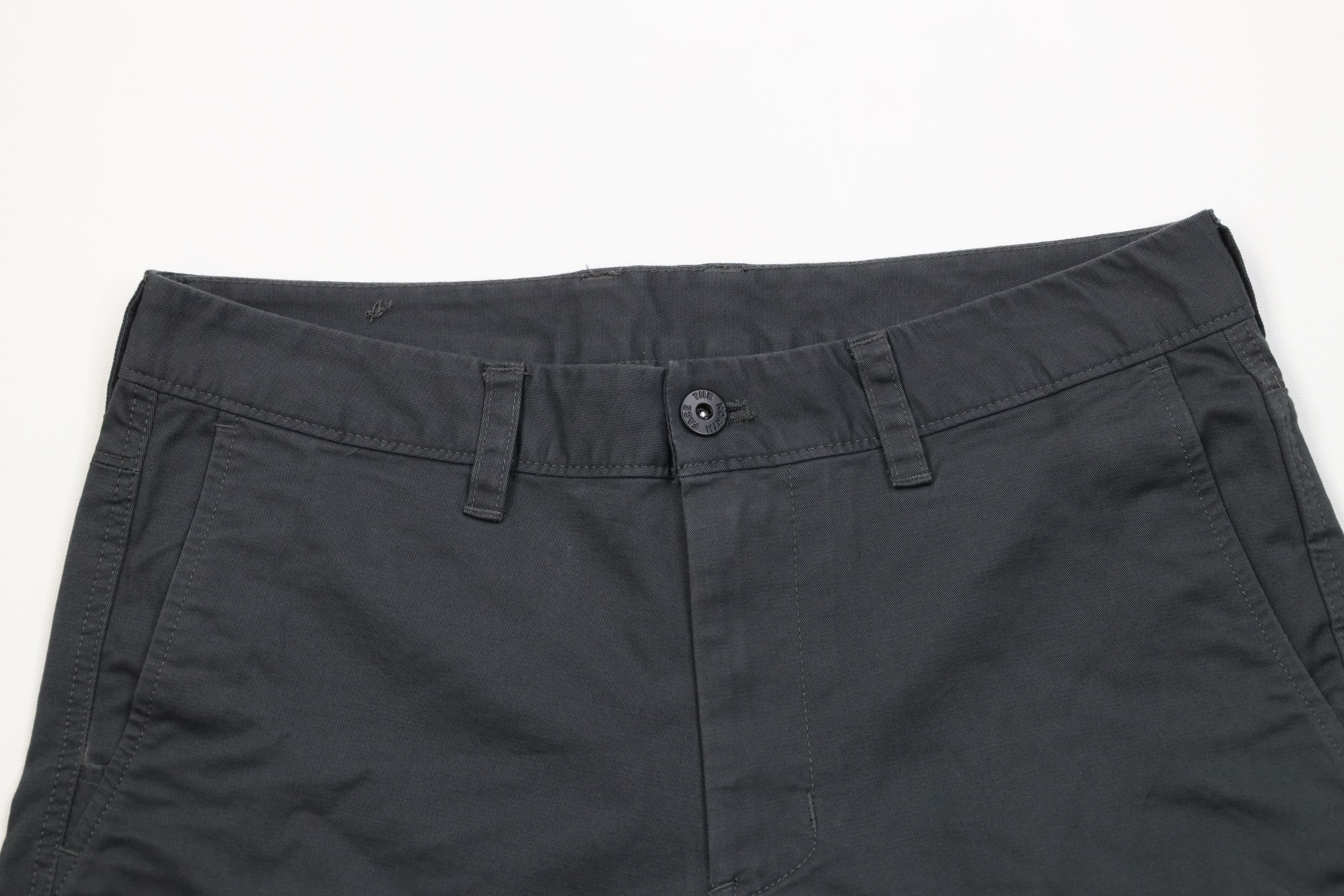 The North Face The North Face Fit The Narrows Hiking Trekking Shorts Gray Size US 30 / EU 46 - 2 Thumbnail