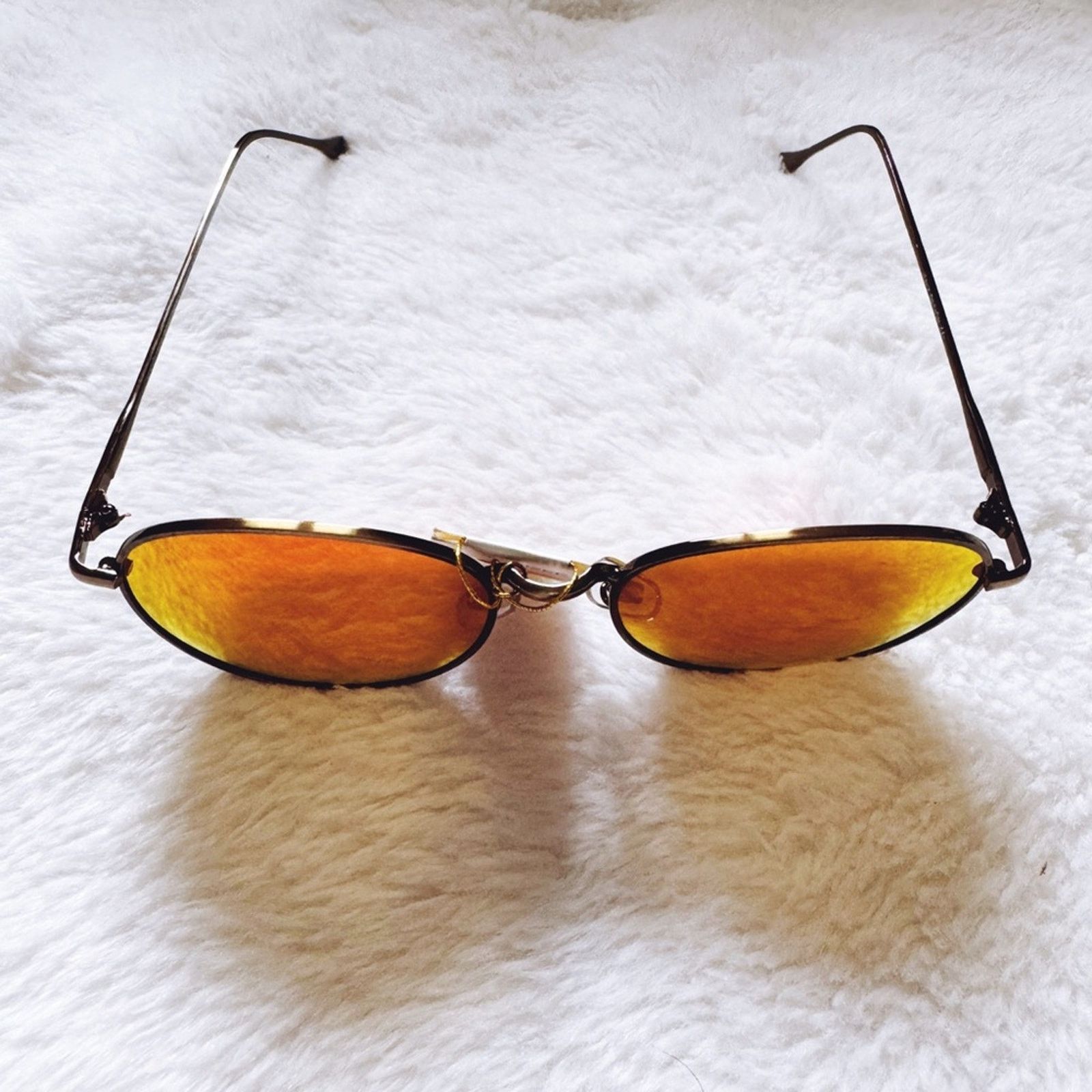 Other Brielle Bright Red Polarized Mirrored Sunglasses Size ONE SIZE - 4 Thumbnail