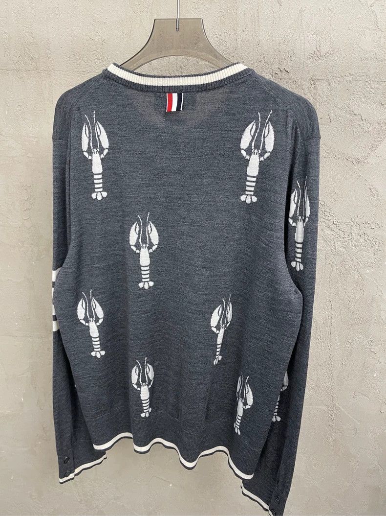 Thom Browne Thom browne Gray show lobster limited four-striped wool swe Size US L / EU 52-54 / 3 - 4 Thumbnail
