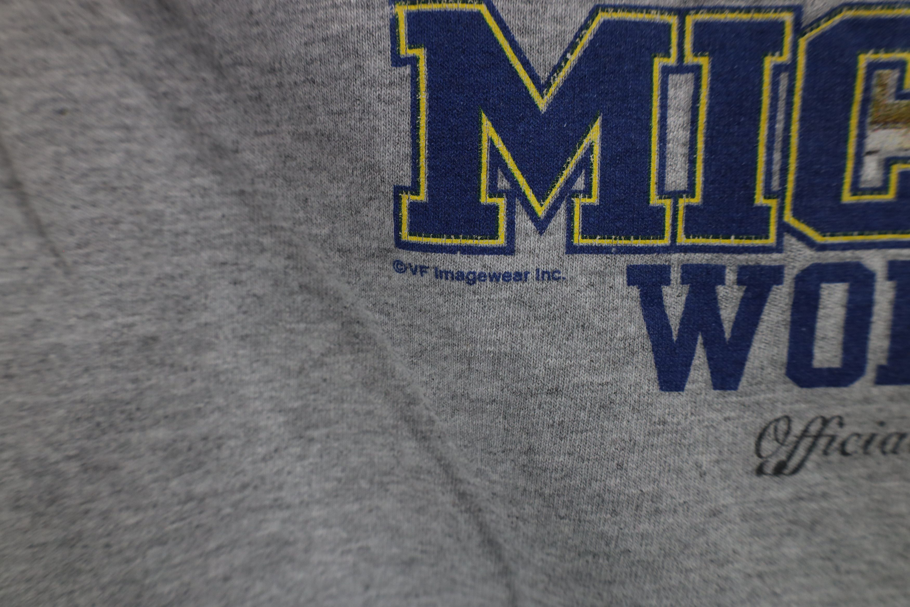Vintage Vintage Ten Champs University of Michigan Football T-Shirt Size US M / EU 48-50 / 2 - 6 Thumbnail