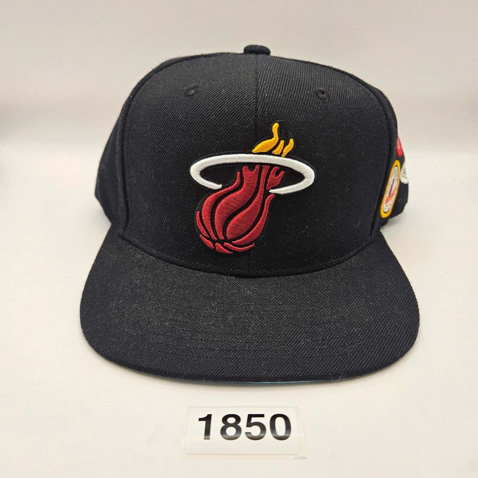 Mitchell & Ness MITCHELL & NESS BLUE UNDER FINALS SNAPBACK HWC MIAMI HEAT Size ONE SIZE - 1 Thumbnail