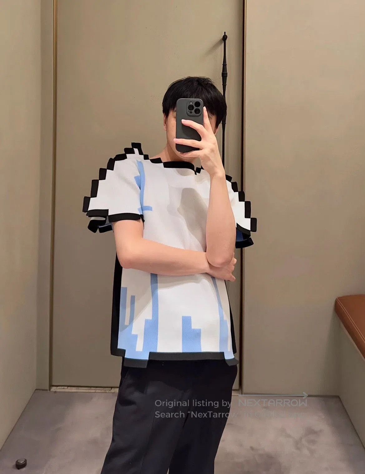 Loewe LOEWE Pixel Series Round Neck Tee. Size XS / US 0-2 / IT 36-38 - 7 Thumbnail