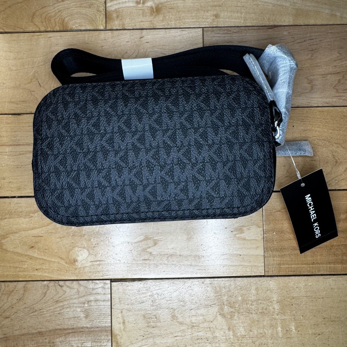 Michael Kors Michael Kors Double Zip MD Camera Bag Black OS Size ONE SIZE - 2 Thumbnail