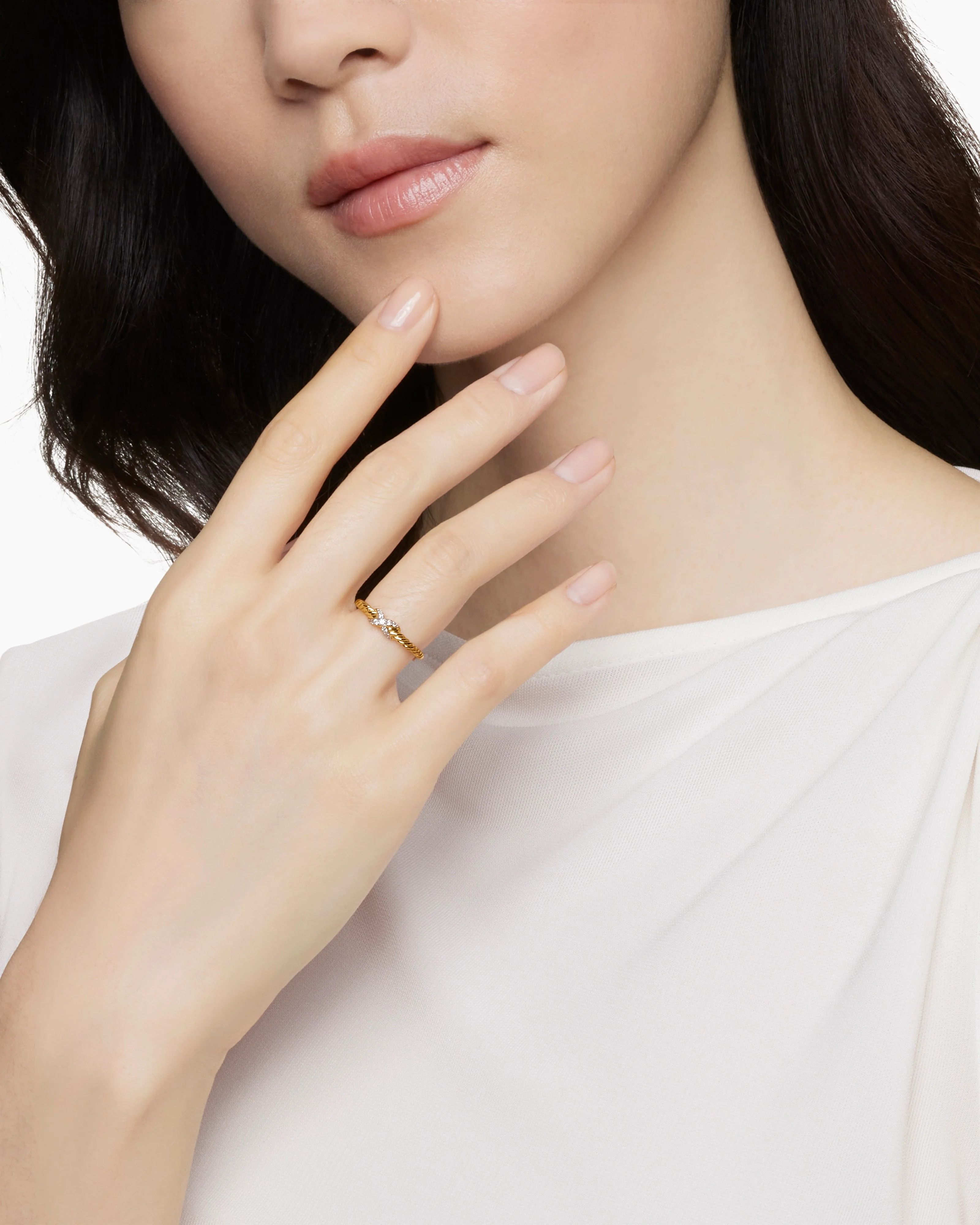 David Yurman oc11z0625 Size: 8 / Petite X Ring in Gold Size ONE SIZE - 2 Thumbnail
