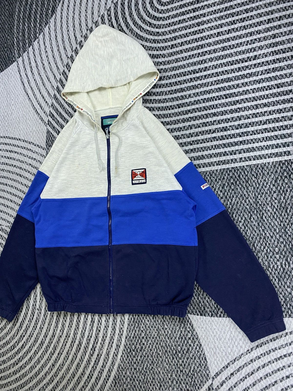 Japanese Brand Vintage Leyton House Sports Zipper Sweatshirt Hoodie Size US M / EU 48-50 / 2 - 4 Thumbnail