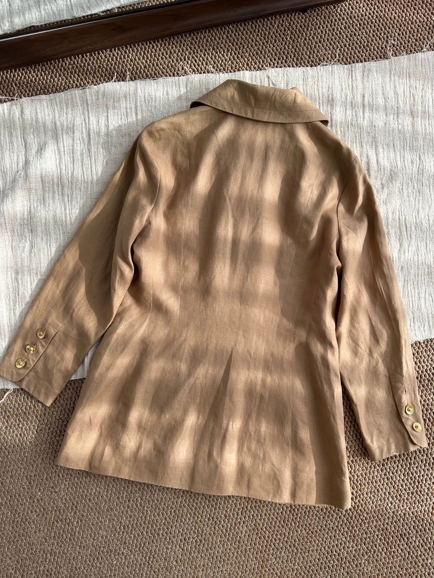 Chanel CHANEL Gold-Button Linen-Silk 4-Pocket DB Jkt Wmn Brown Size L / US 10 / IT 46 - 6 Thumbnail