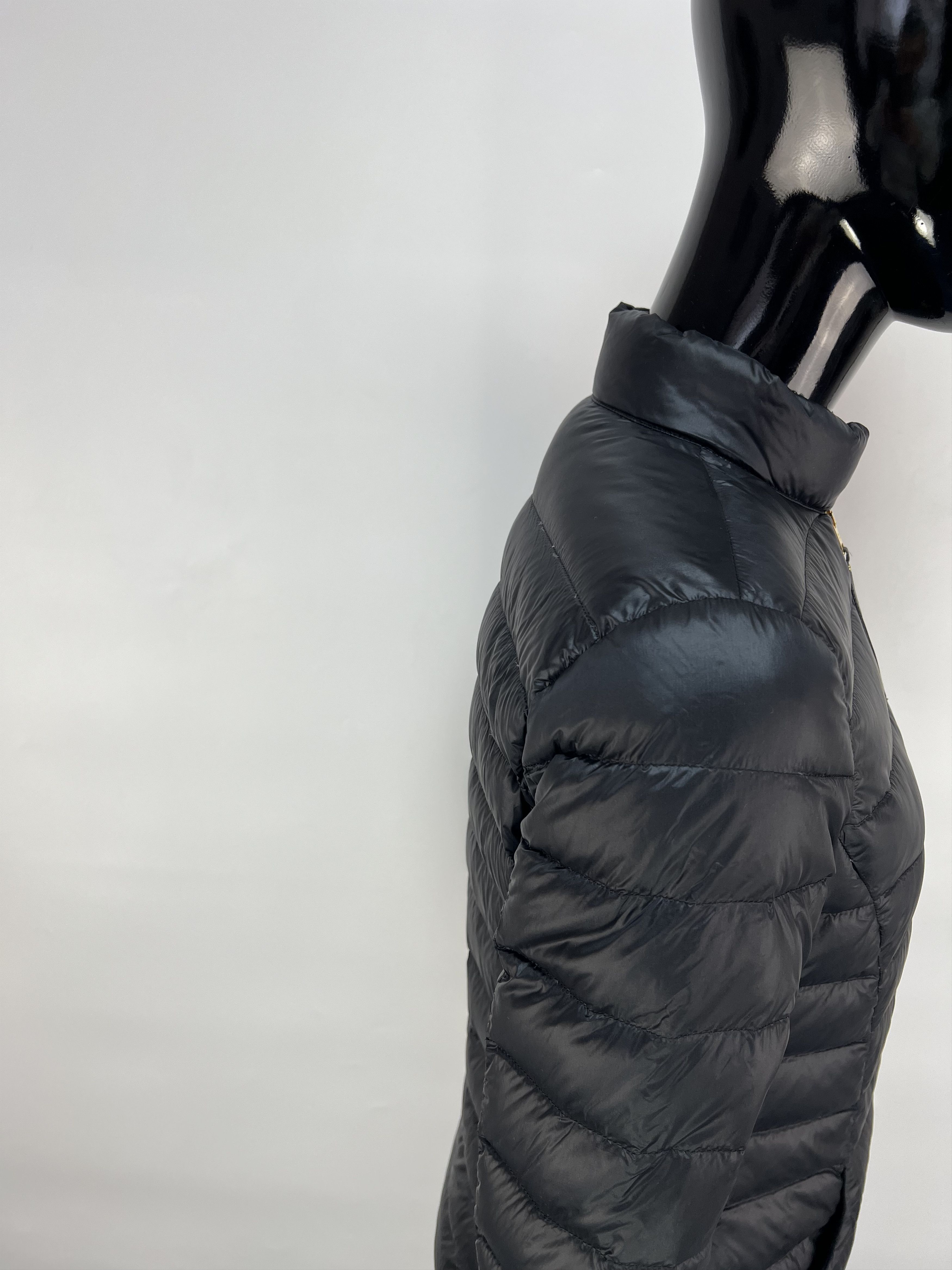 Woolrich Woolen Mills Woolrich Quilted Ultra Light Down Jacket Puffer Size XS / US 0-2 / IT 36-38 - 9 Thumbnail