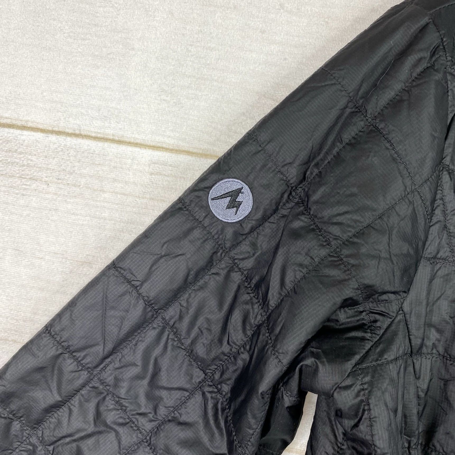 Marmot Marmot Calen Primaloft Insulated Jacket Women's M Black Quilted Lightweight Jacket Size M / US 6-8 / IT 42-44 - 4 Thumbnail