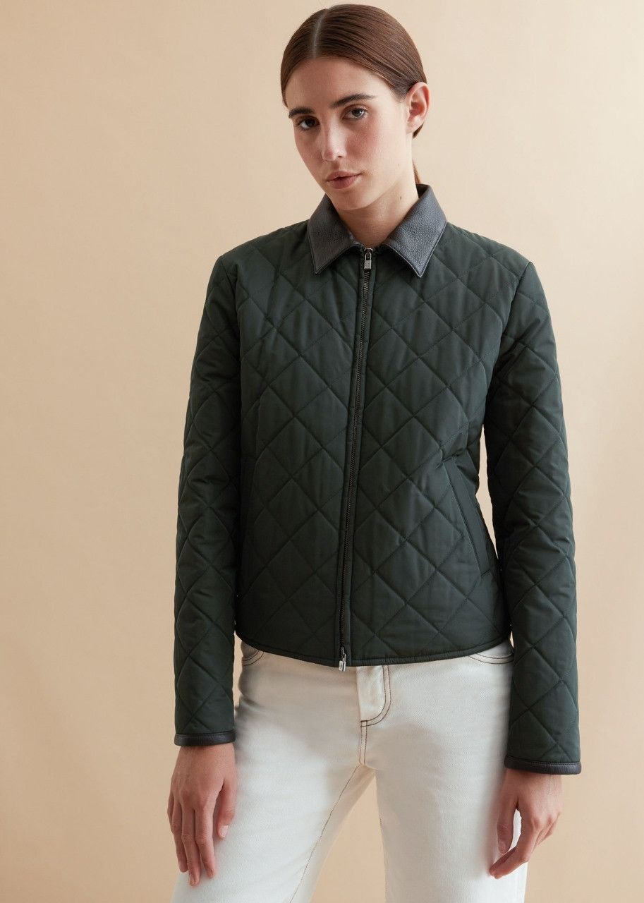 o1srvl11e0424 Jacket in Black
