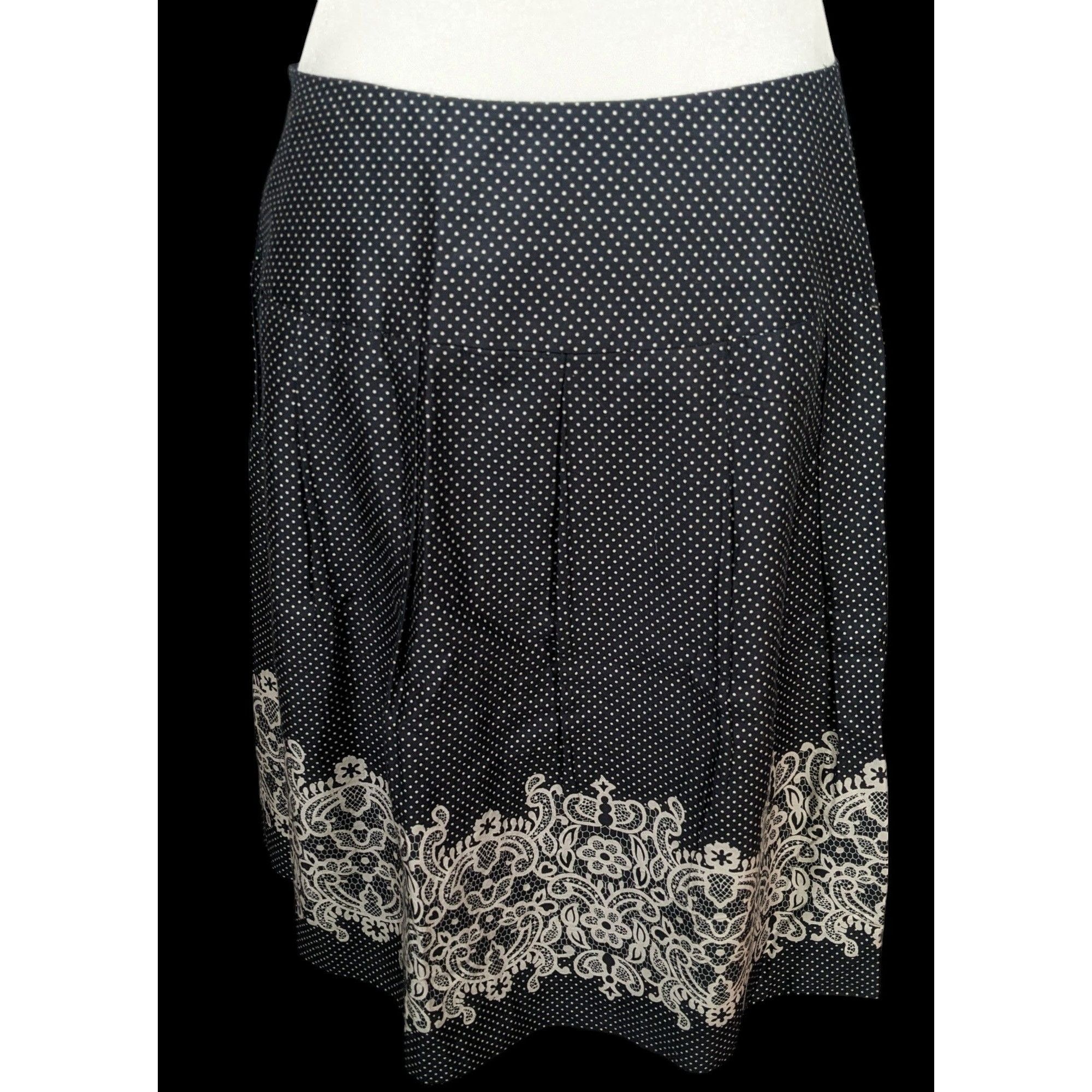 Loft Loft Black And White Polka Dot Lace Print Skirt Size 27" / US 4 / IT 40 - 2 Thumbnail