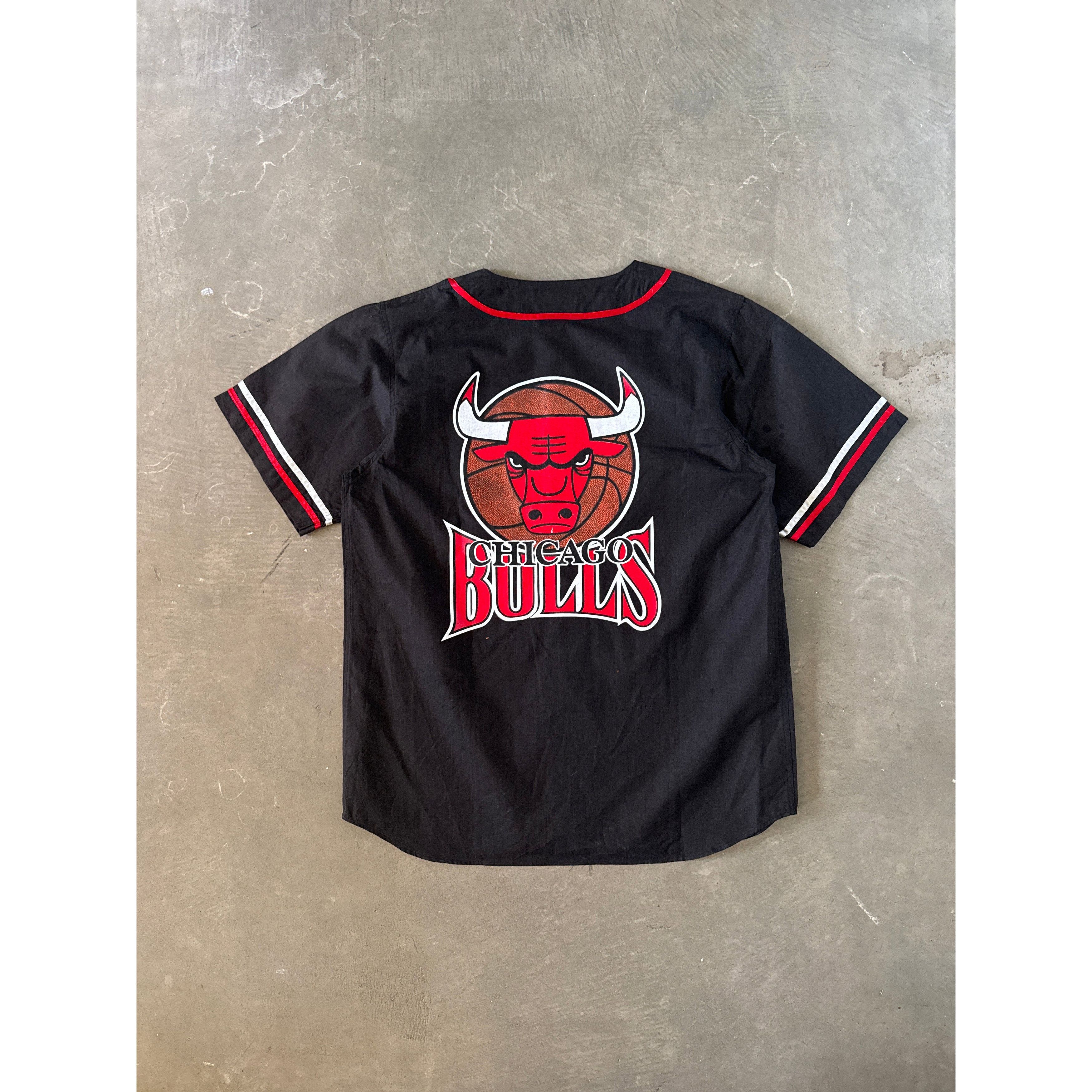 Vintage Vintage U.S. Sportswear Chicago Bulls Baseball Jersey Shorts Size US XXL / EU 58 / 5 - 5 Thumbnail