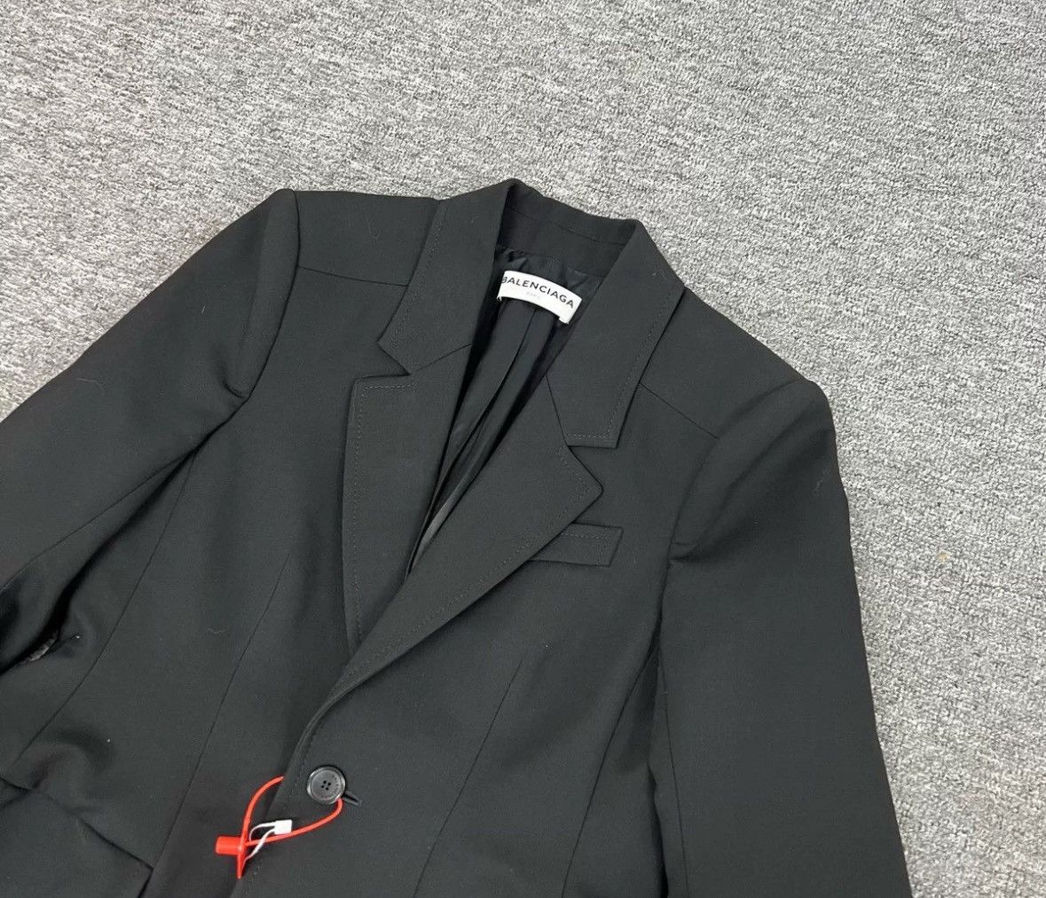 Balenciaga Balenciaga hourglass suit jacket 2412-Nextarrow Size US S / EU 44-46 / 1 - 3 Thumbnail