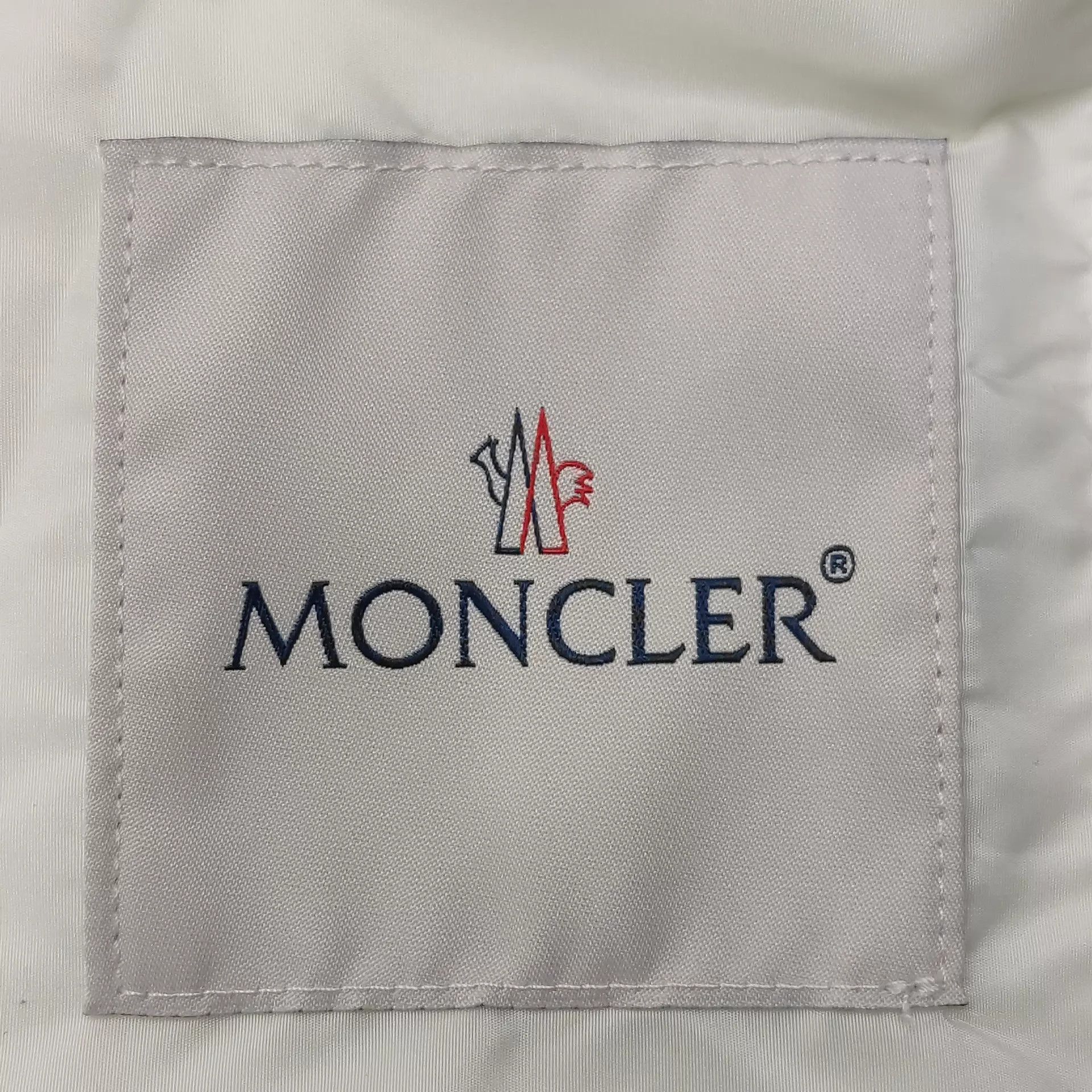 Moncler Moncler Women's Drawstring Hooded Coat Size XS / US 0-2 / IT 36-38 - 7 Thumbnail