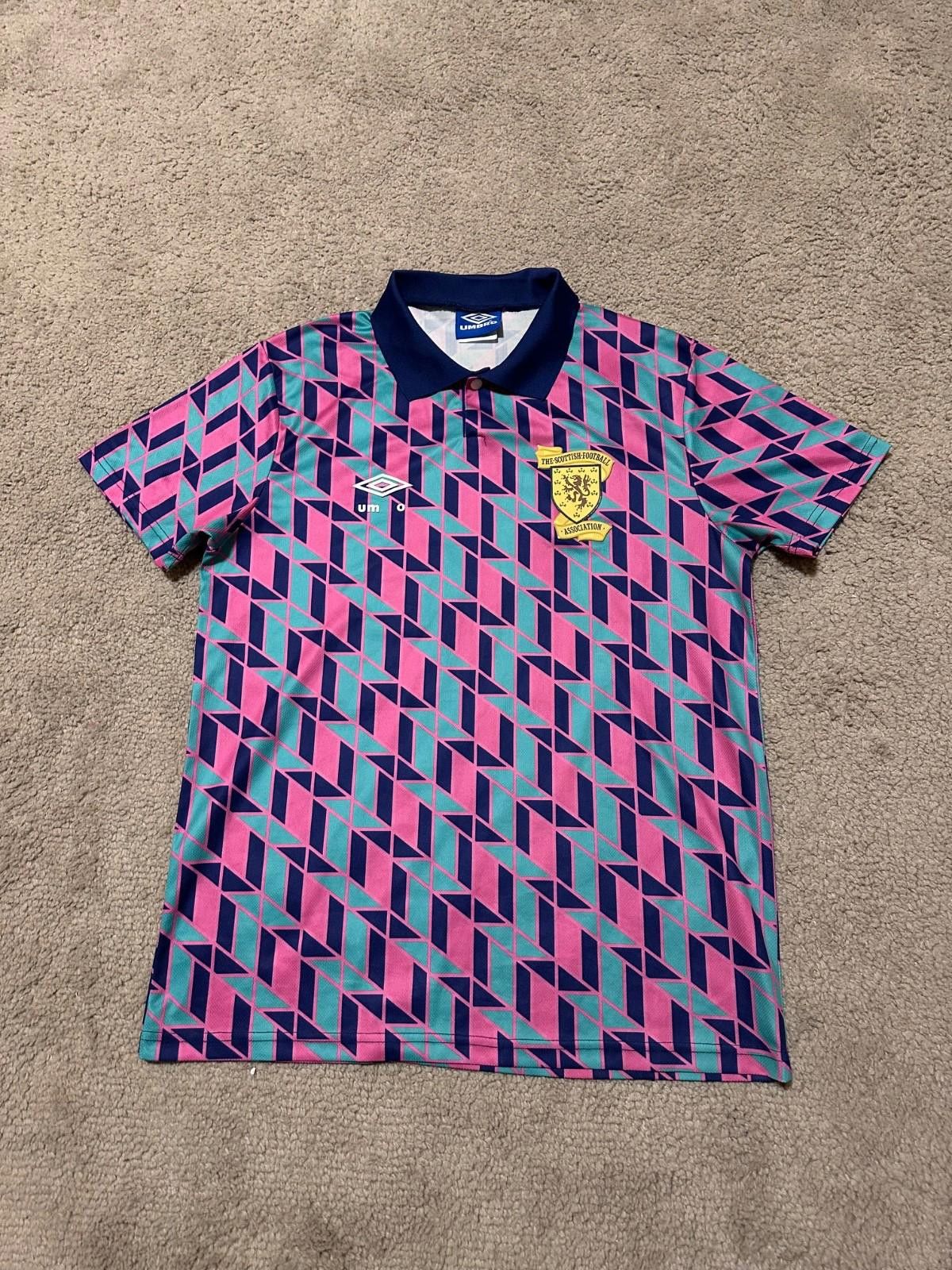 Umbro Umbro Scotland 1988/89 Vintage Football Shirt Soccer Jersey Size ONE SIZE - 1 Thumbnail