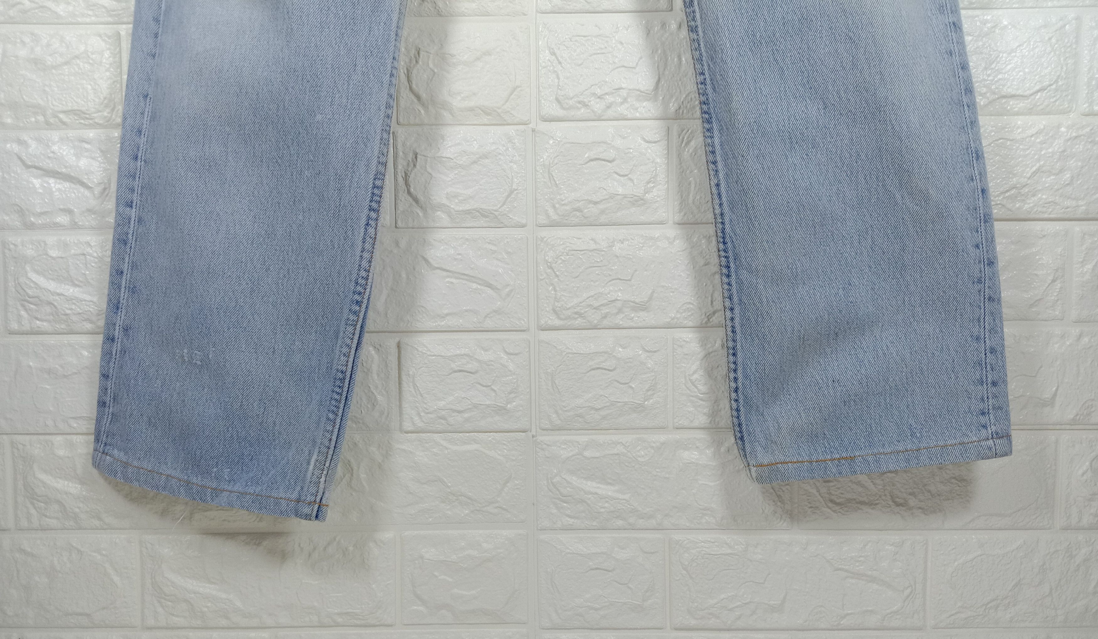 Levi's Vintage 90s Levi’s 501 Jeans Light Wash Distressed Denim Size US 28 / EU 44 - 4 Thumbnail