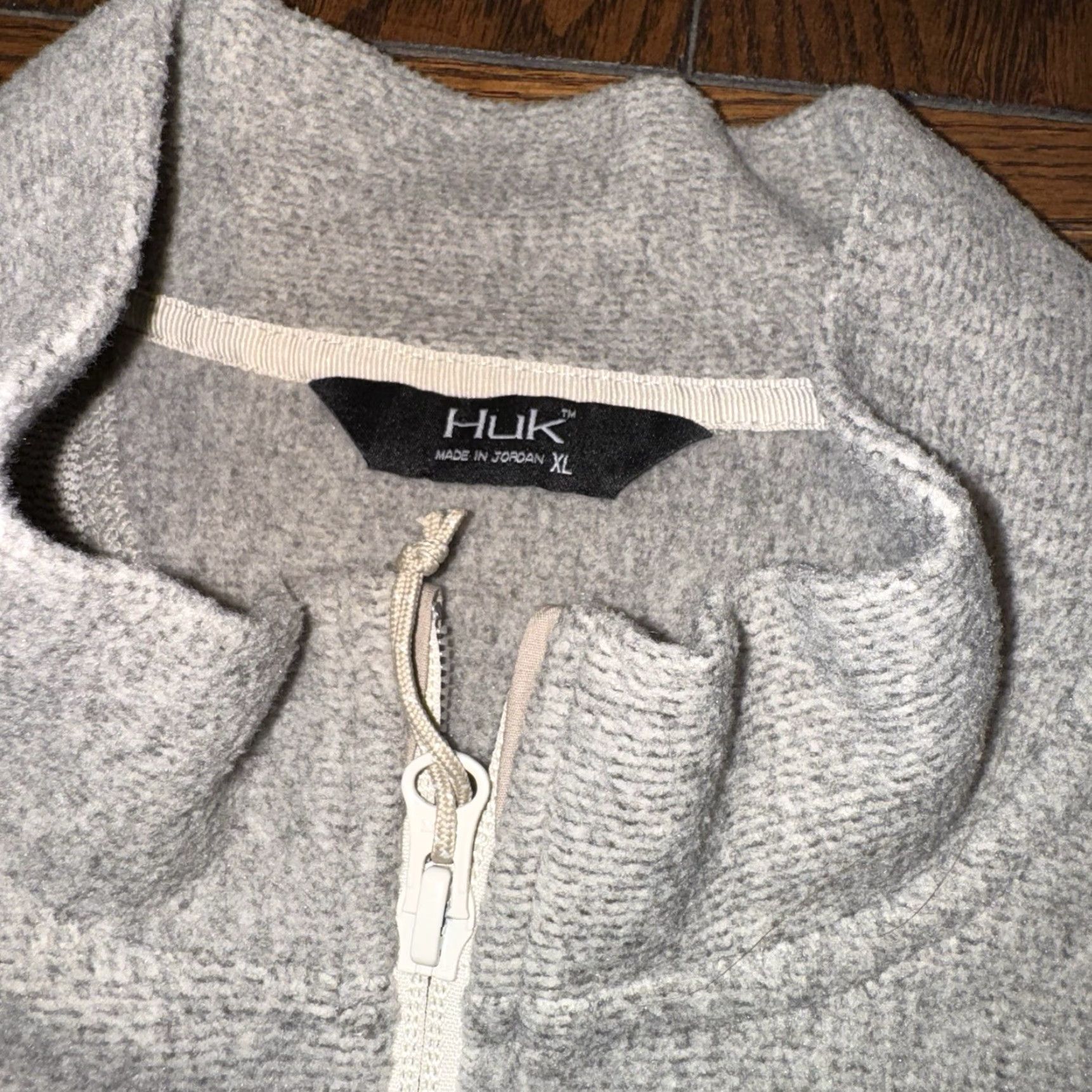 Vintage HUK Channel Alaska Full Zip Fleece Jacket XL Men’s Windbreaker Beige Gray Lightweight 3 Pockets Casual Regular Fit Mens Jacket Size US XL / EU 56 / 4 - 3 Thumbnail