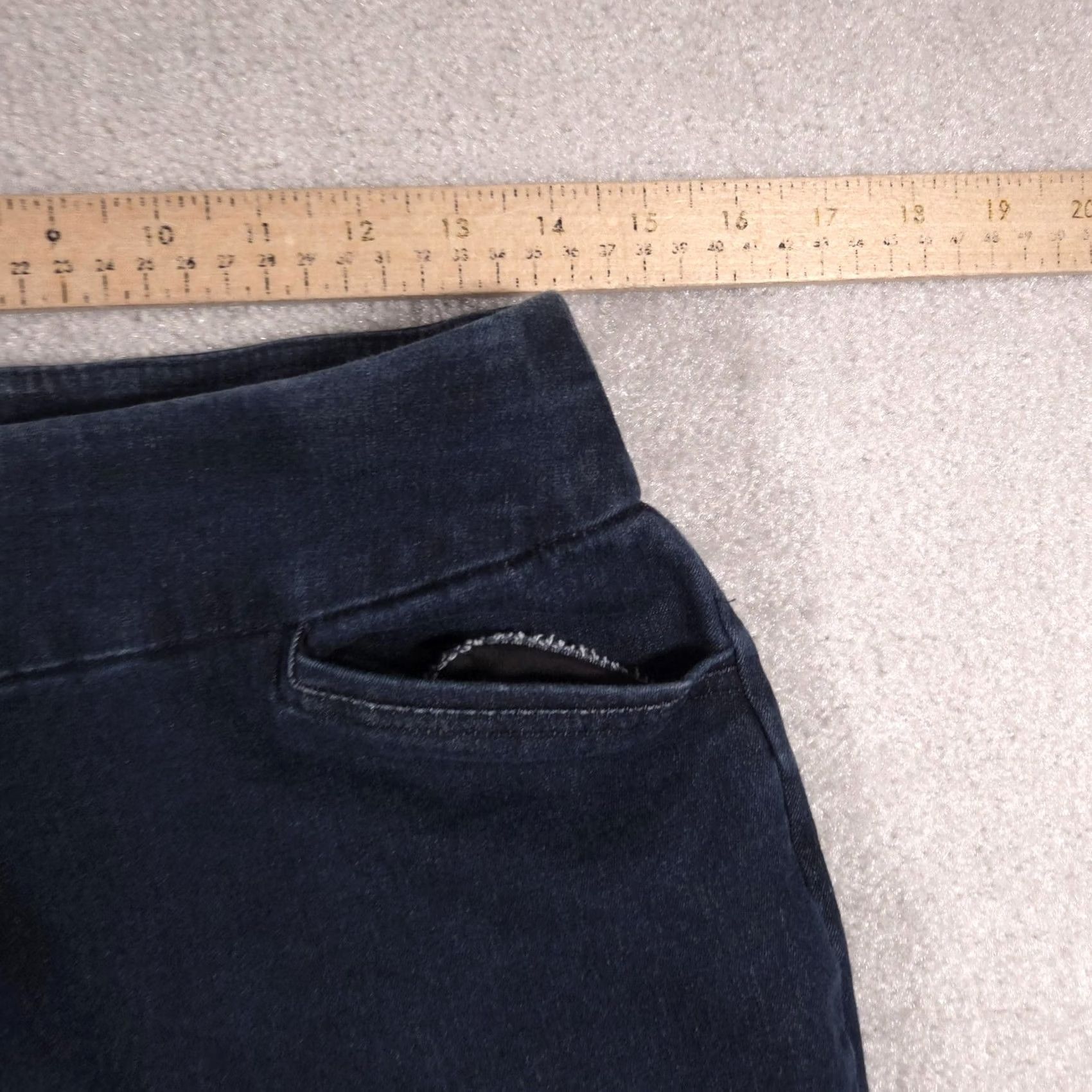 Croft & Barrow Croft & Barrow Pants Womens 4 Navy Effortless Stretch Pull On Straight Leg Denim Pants Denim Navy 4 Regular Womens Size 27" / US 4 / IT 40 - 5 Thumbnail
