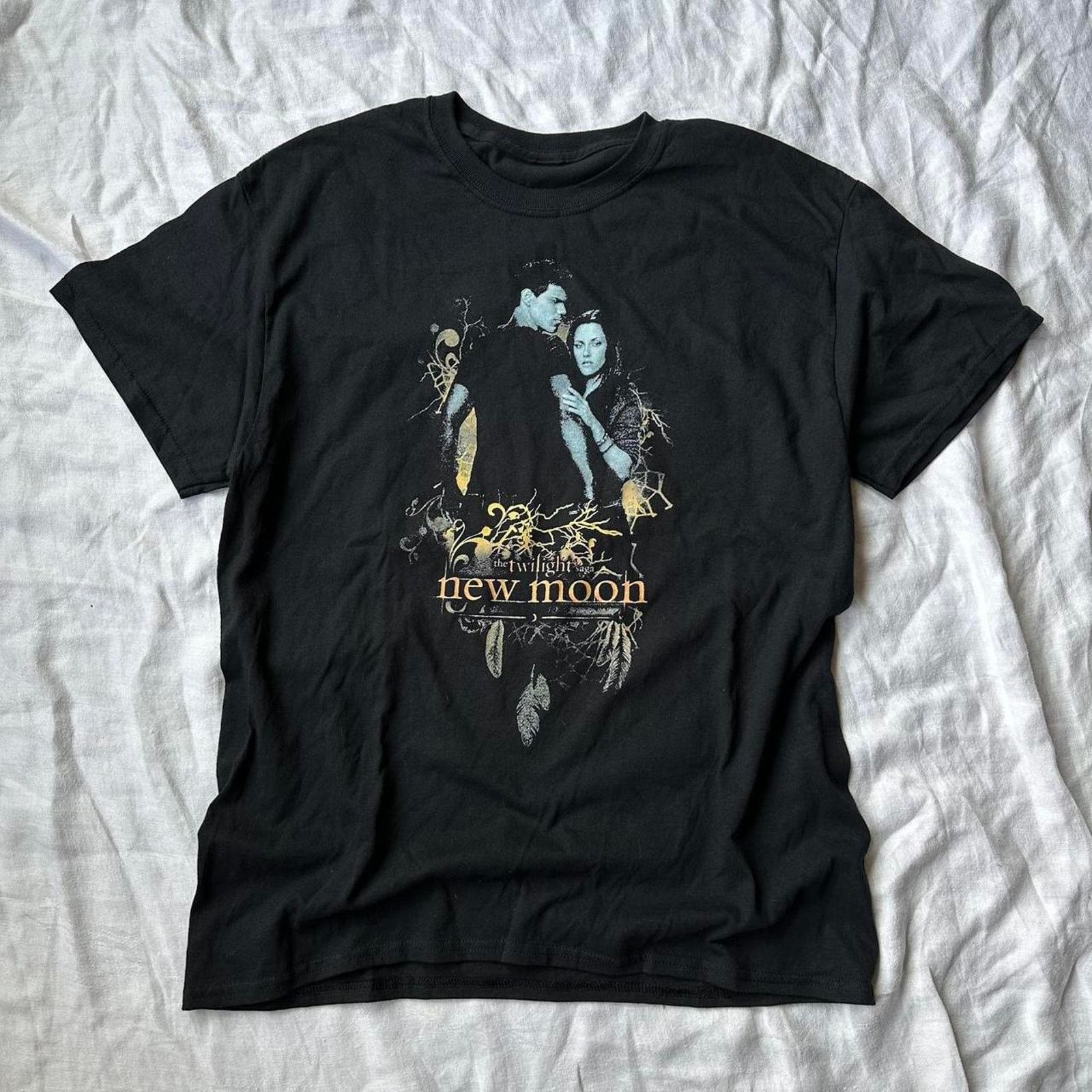 Vintage Vintage Twilight New Moon Bella Jacob Movie Promo Shirt Size US L / EU 52-54 / 3 - 1 Thumbnail