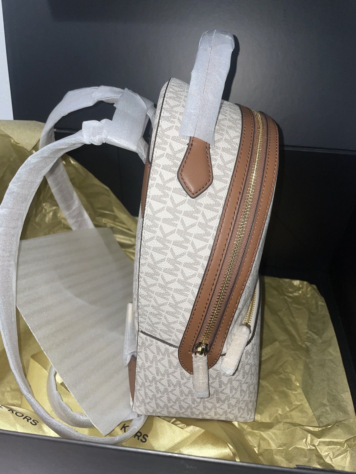 Michael Kors Micheal Kors Beige Backpack (Small) Size ONE SIZE - 3 Thumbnail