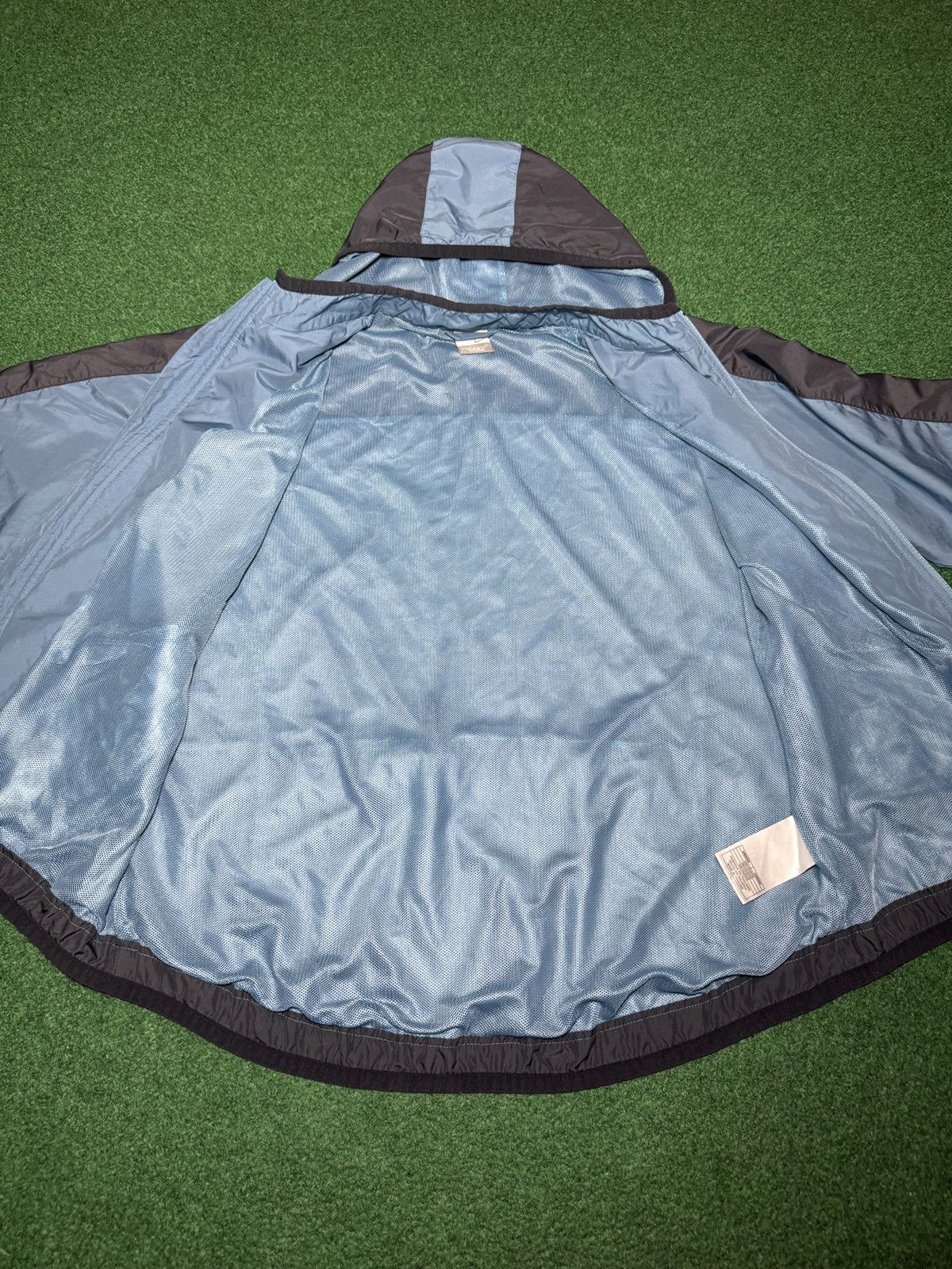 Nike Nike Windbreaker Full Zip Running Outdoor Gray Large Jacket Size L / US 10 / IT 46 - 5 Thumbnail