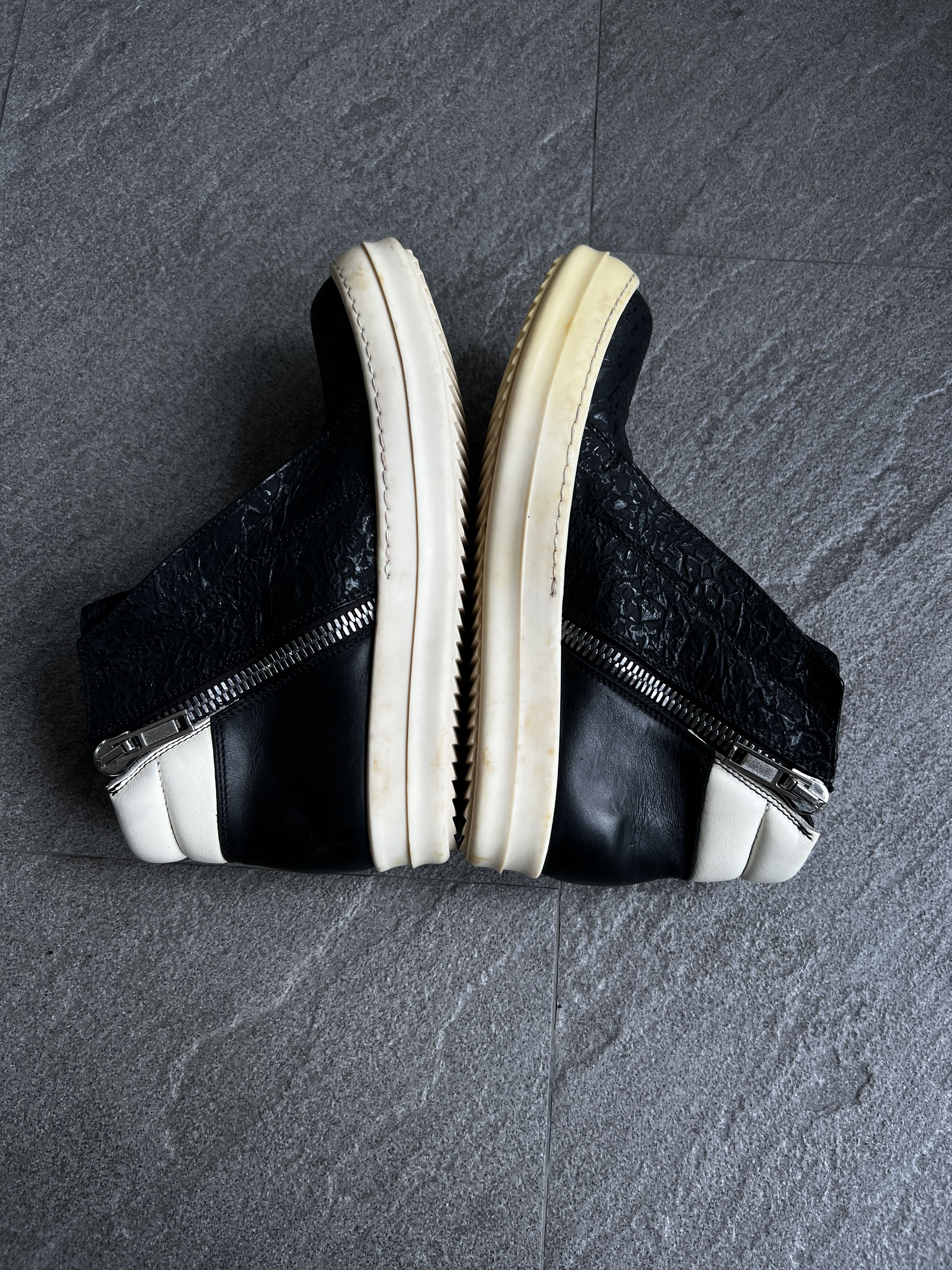 Rick Owens Rick Owens Leather Slip On Sneakers Black Milk EU40 Size US 7 / EU 40 - 7 Thumbnail