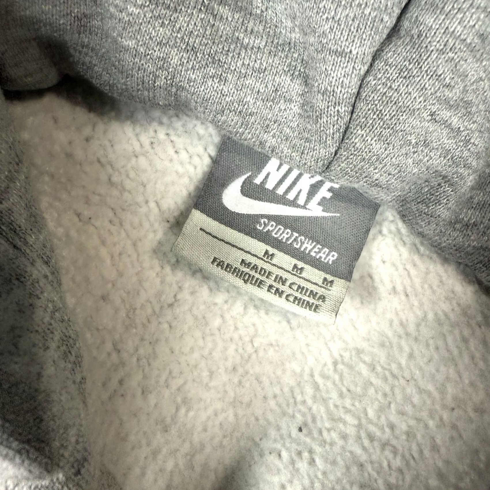 Nike Nike Sweater Mens M Gray Swoosh Outdoors Hoodie Sweatshirt Embroidered M Size US M / EU 48-50 / 2 - 5 Thumbnail