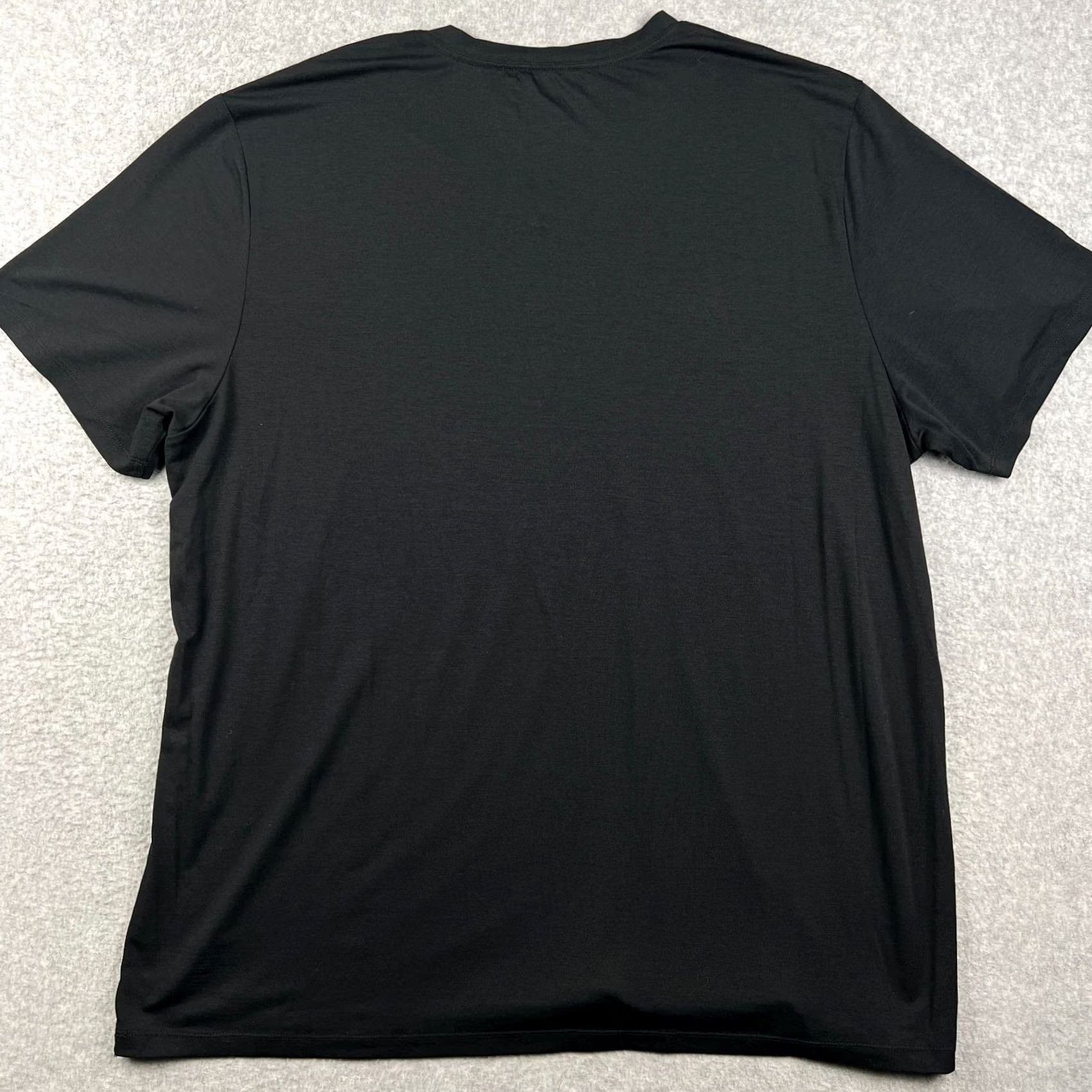 Vintage Bluffworks Shirt Mens 2XL Black Classic Fit V-Neck Short Sleeve Threshold Size US XXL / EU 58 / 5 - 2 Thumbnail