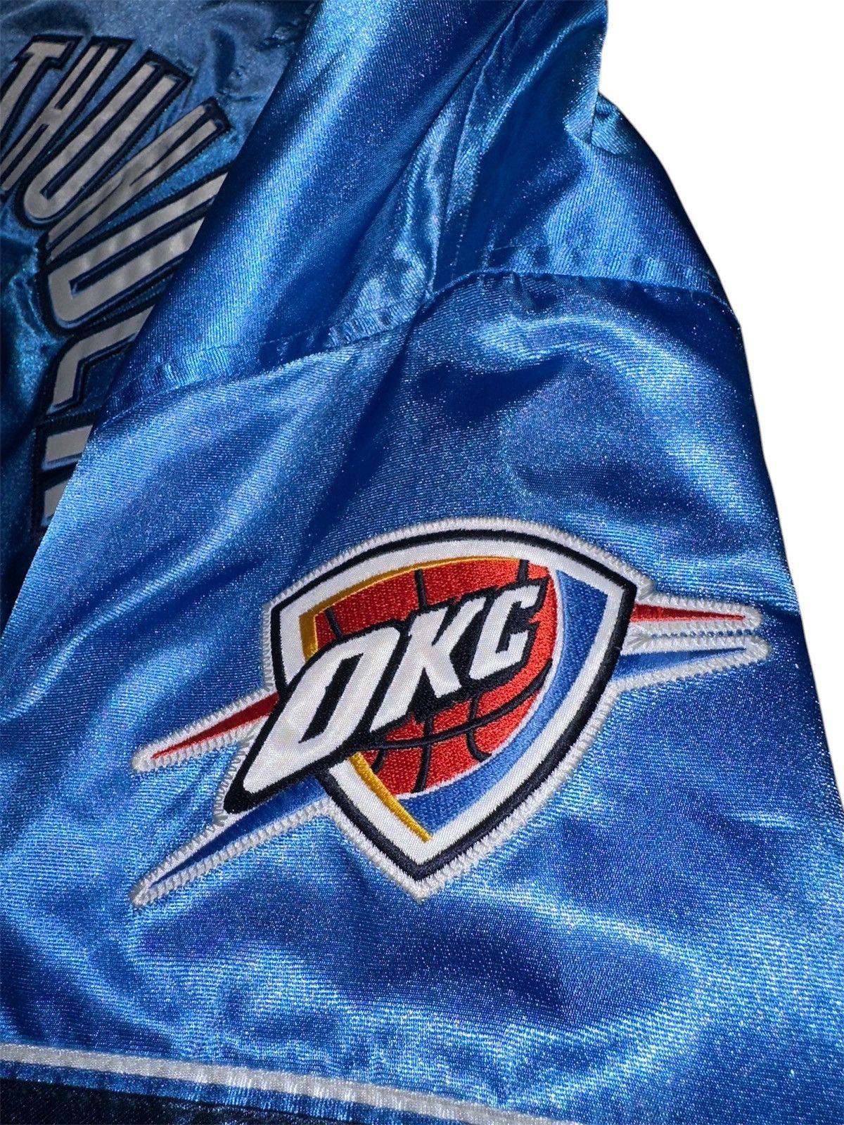 NBA × Starter Oklahoma City Thunder Satin Jacket Size US L / EU 52-54 / 3 - 3 Thumbnail