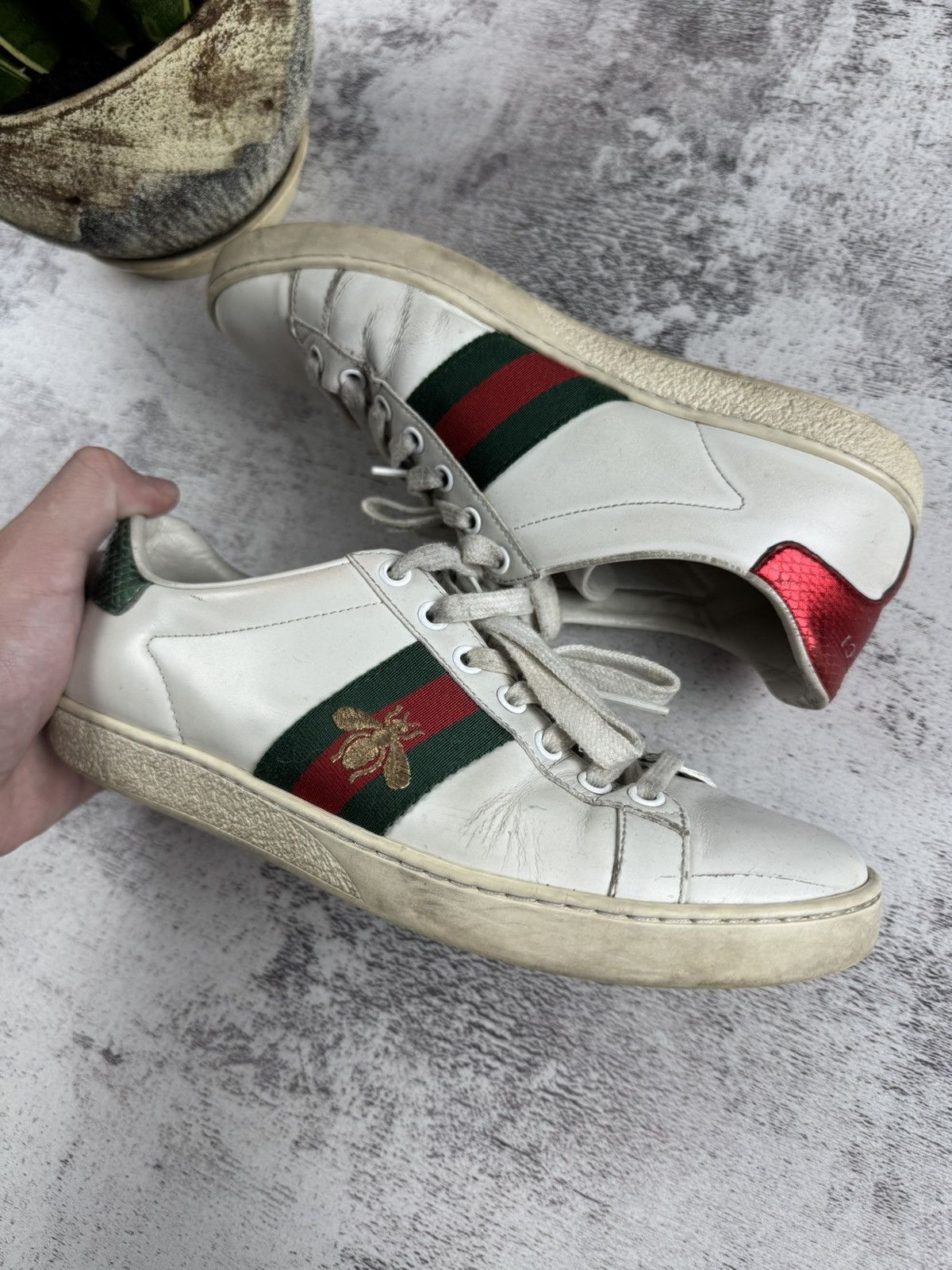 Gucci Gucci Ace Women’s US 7,5 EU 38 White Bee Casual Red Leather Low Shoes Sneakers Size US 7.5 / IT 37.5 - 3 Thumbnail