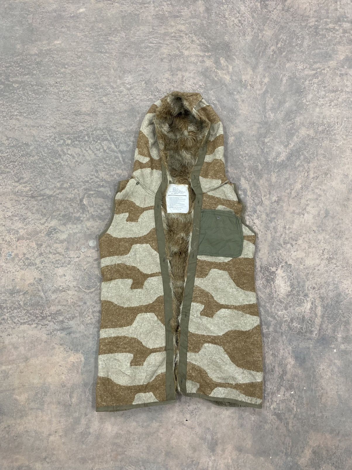 MOUSSY MOUSSY FUR VEST MOHAIR CAMO VINTAGE MILITARY 90s Size US M / EU 48-50 / 2 - 1 Thumbnail