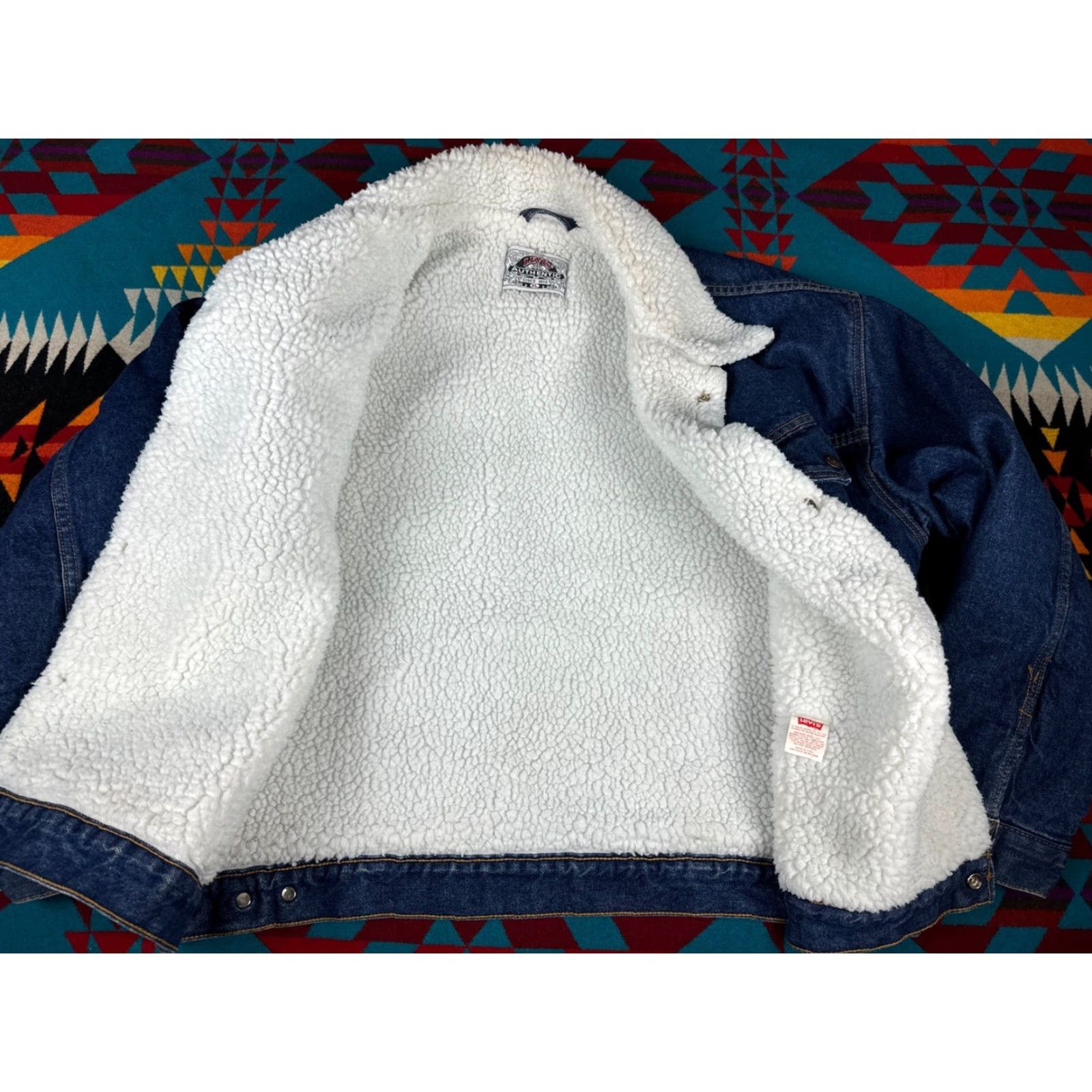 Levi's VINTAGE Levi’s Indigo Denim Sherpa Jean Jacket Men’s XL Dark Blue USA Bomber Jacket Mens Sz XL Blue Denim Size US 36 / EU 52 - 5 Thumbnail