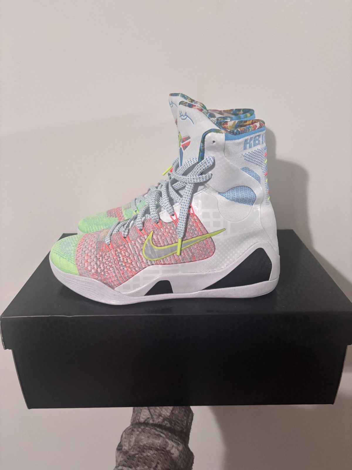 Nike What the kobe 9 high Size US 10 / EU 43 - 1 Thumbnail