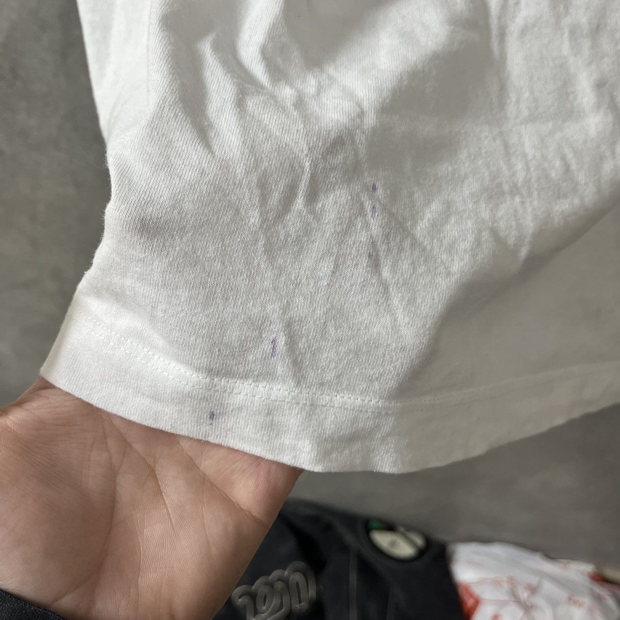 Off White T-shirt Big Logo