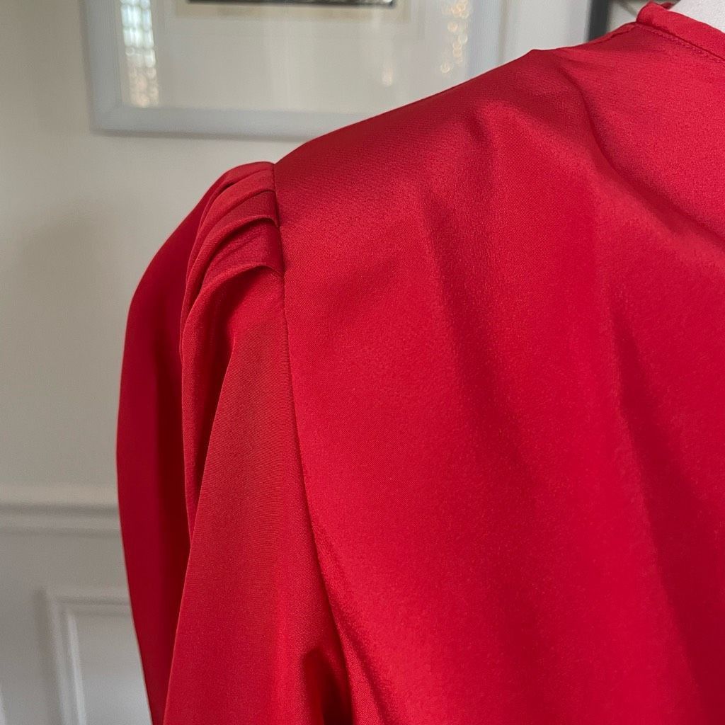 Vintage Vintage 80s Chaus Red Blouse Dark Grey Trim Asymmetrical Neck L Size L / US 10 / IT 46 - 4 Thumbnail