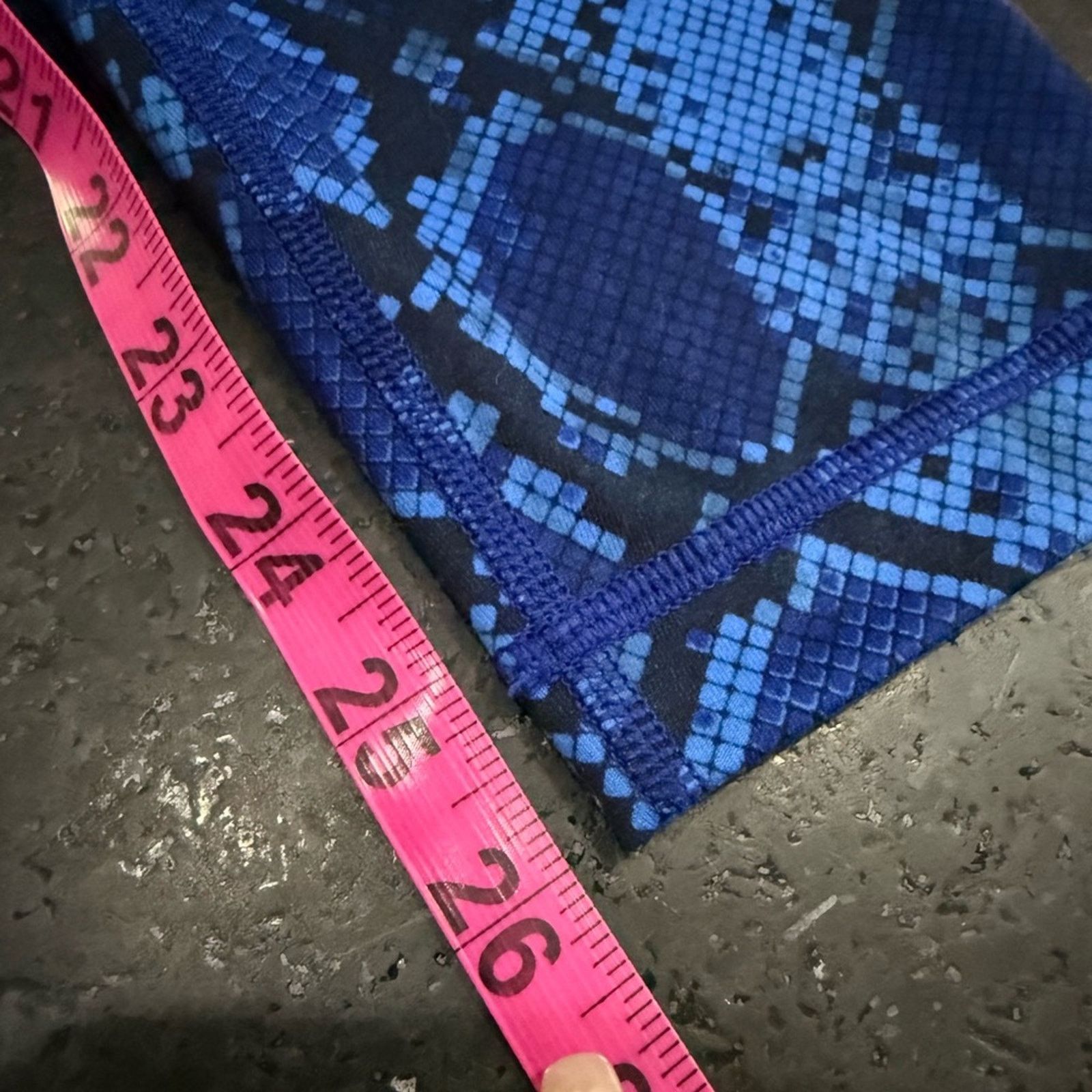 Lululemon Lululemon Wunder leggings Snake Pipe Dream Blue Sapphire 8 Size 30" / US 8 / IT 44 - 9 Thumbnail